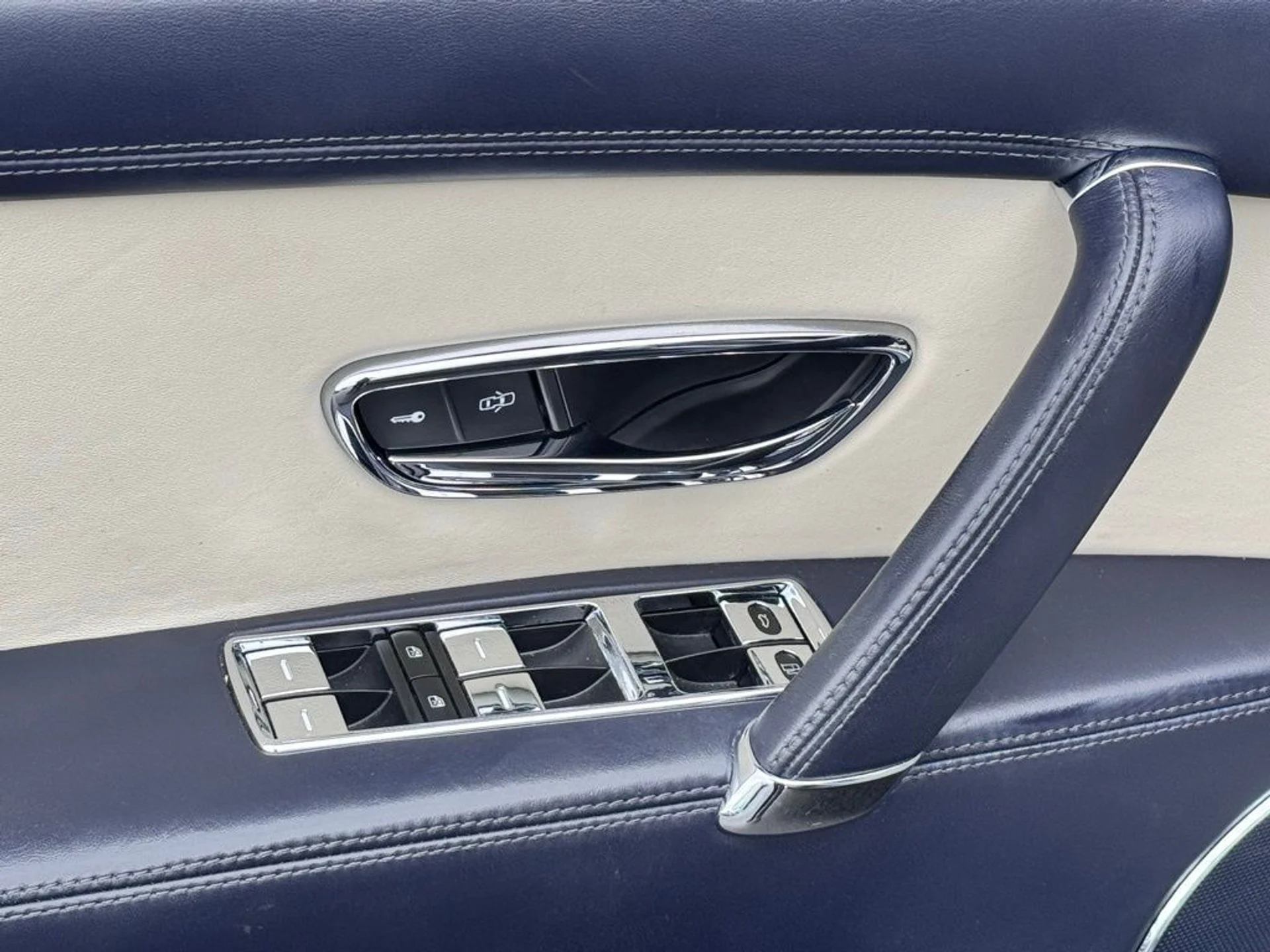 mph012_2376400962_fcoe6mizp2rqzh1hcmph2a8v3t8d_e446a669f0