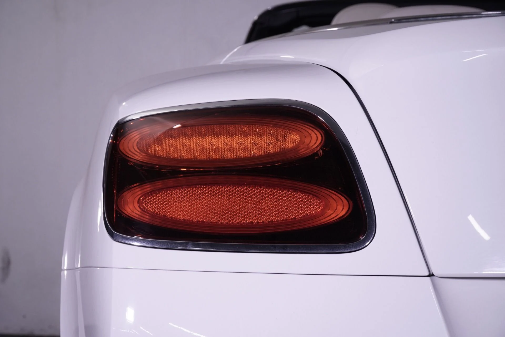 mph012_2393048966_Used_2016_Bentley_Continental_GT_V8_S_1762279625_4afb20b002