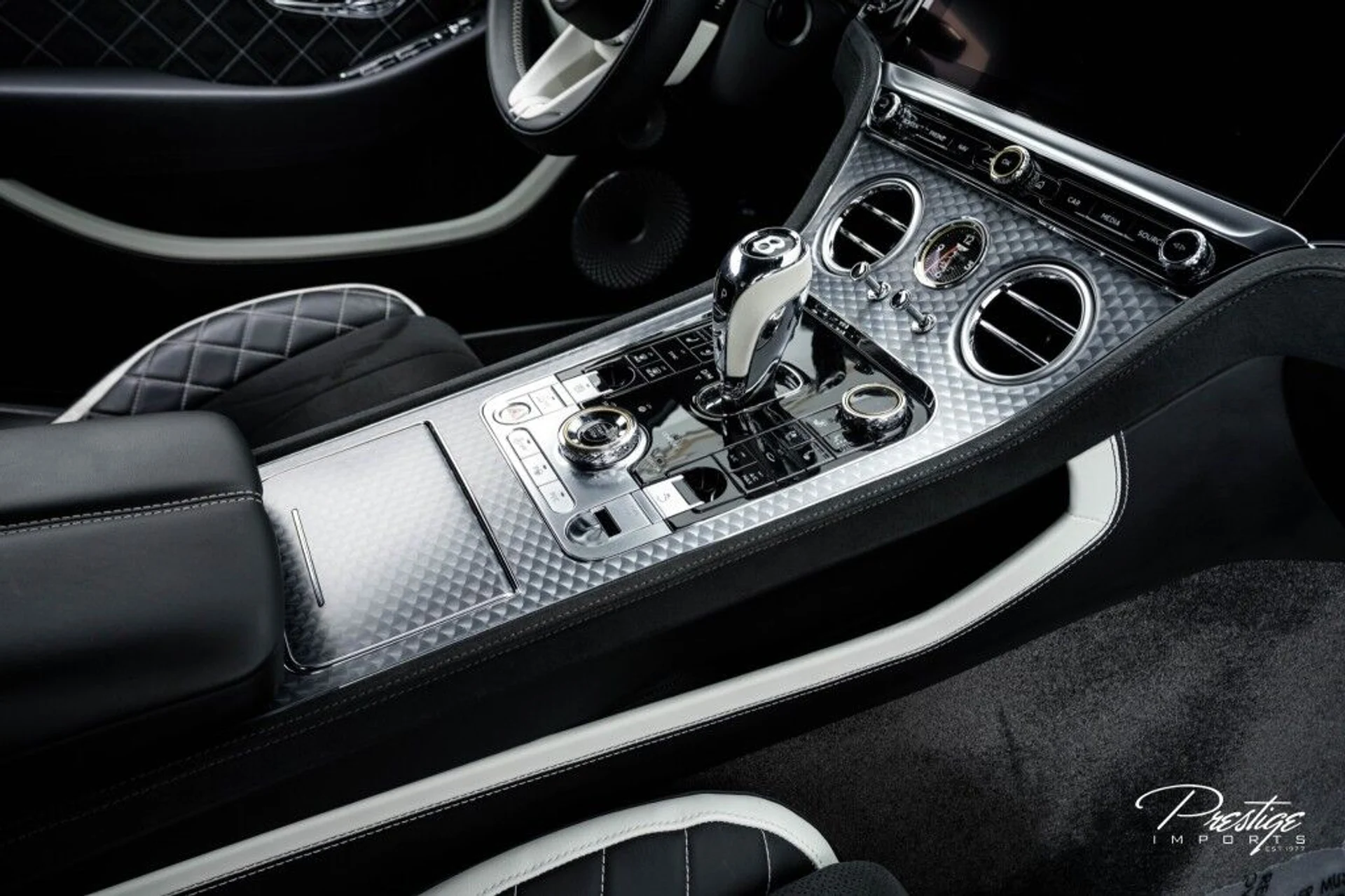 mph012_2393071506_25f45d6c32bf8d3436baa938db9d7764_5f41a3ed92