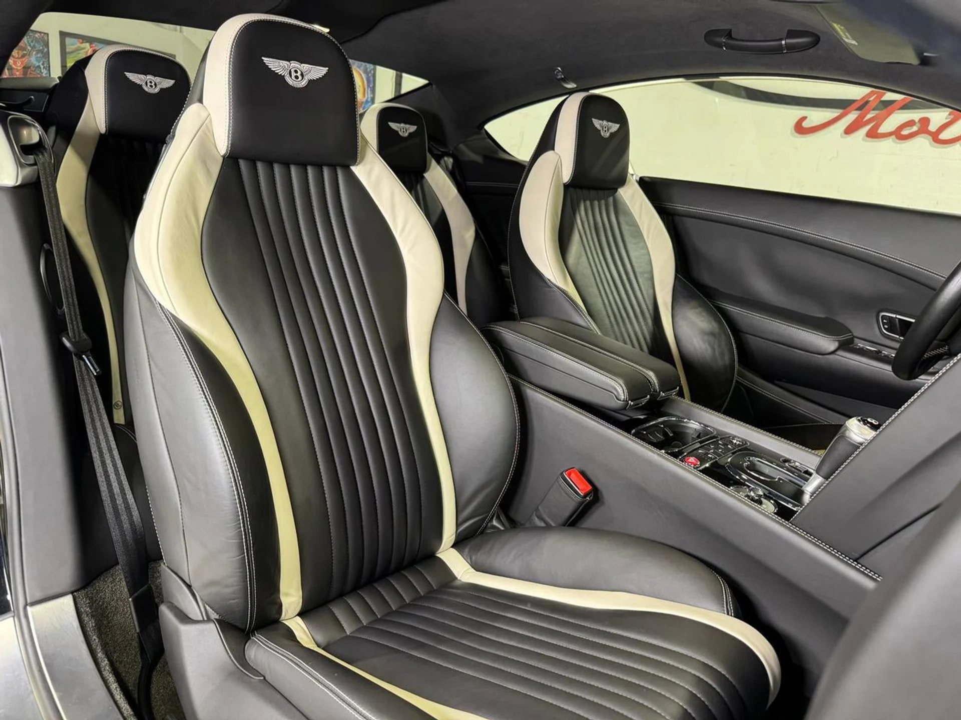 mph012_2395012100_667b6e92d0c4f3511aeaf659d337fb19_965dd80809