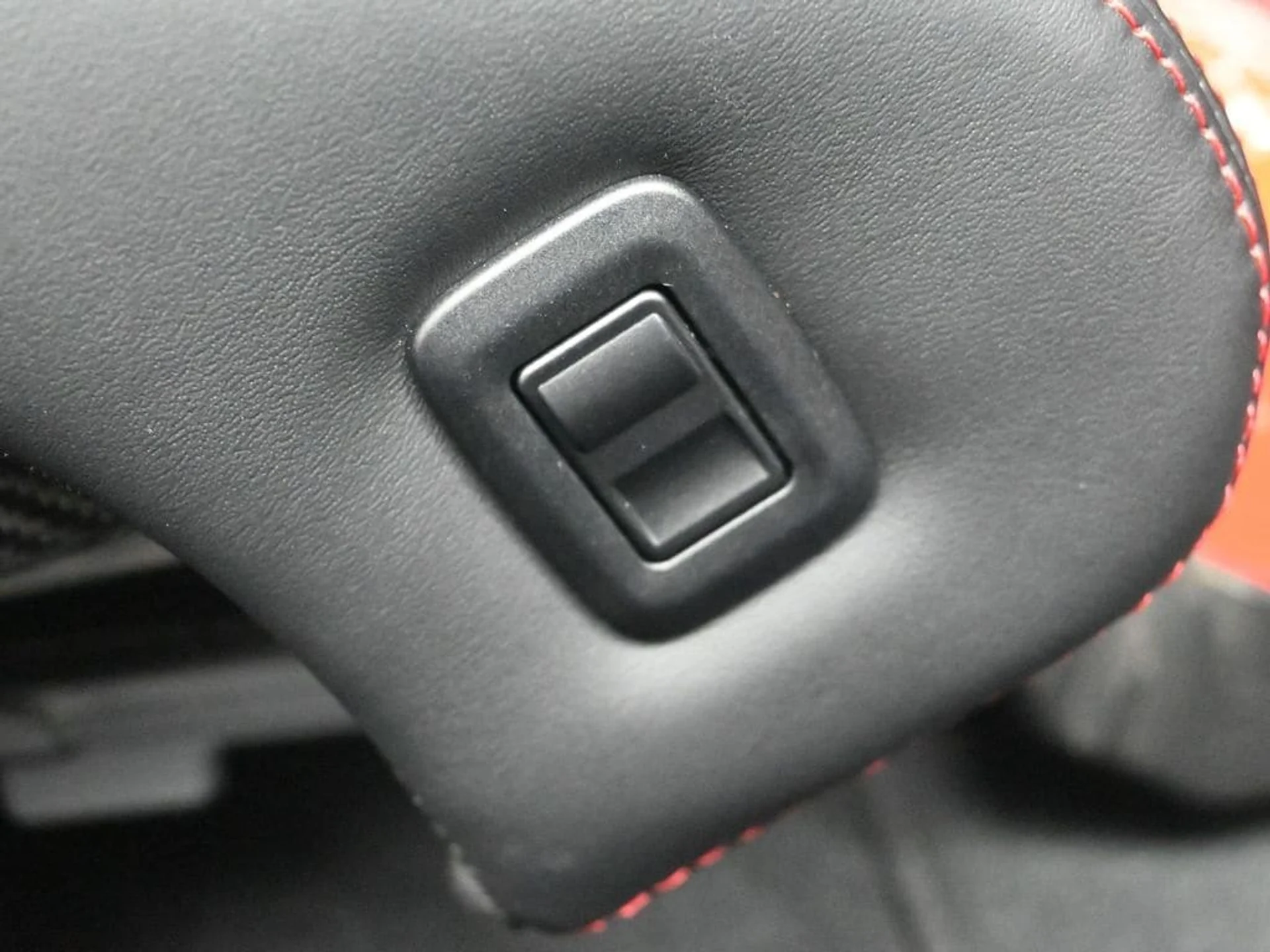 mph012_2396975522_9ea9002de5937d0651eaf1ccebd8283fx_7797763b8f