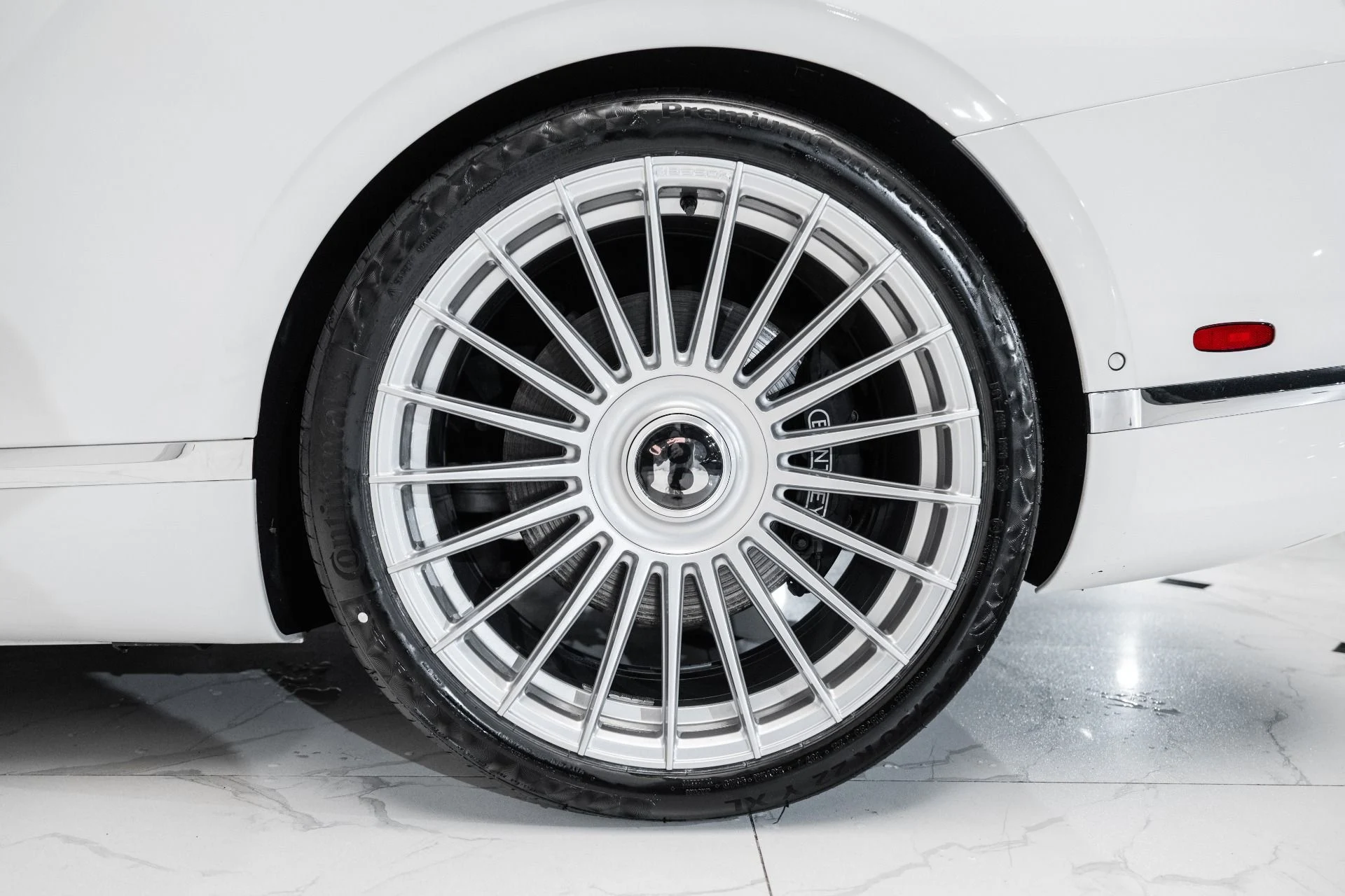 mph012_2398798890_Used_2021_Bentley_Continental_GTC_V8_Convertible_1733325878_905370e158