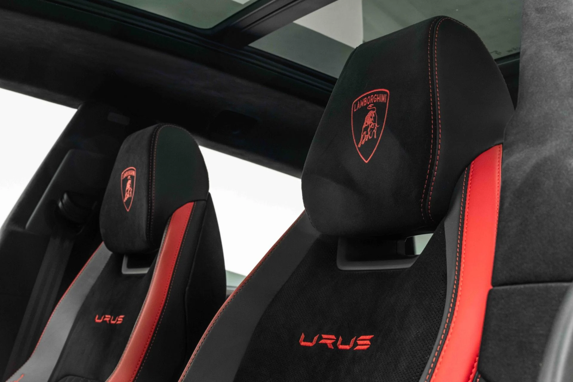 mph012_2401456166_Used_2024_Lamborghini_Urus_Performante_1774028762_77f8a78cff