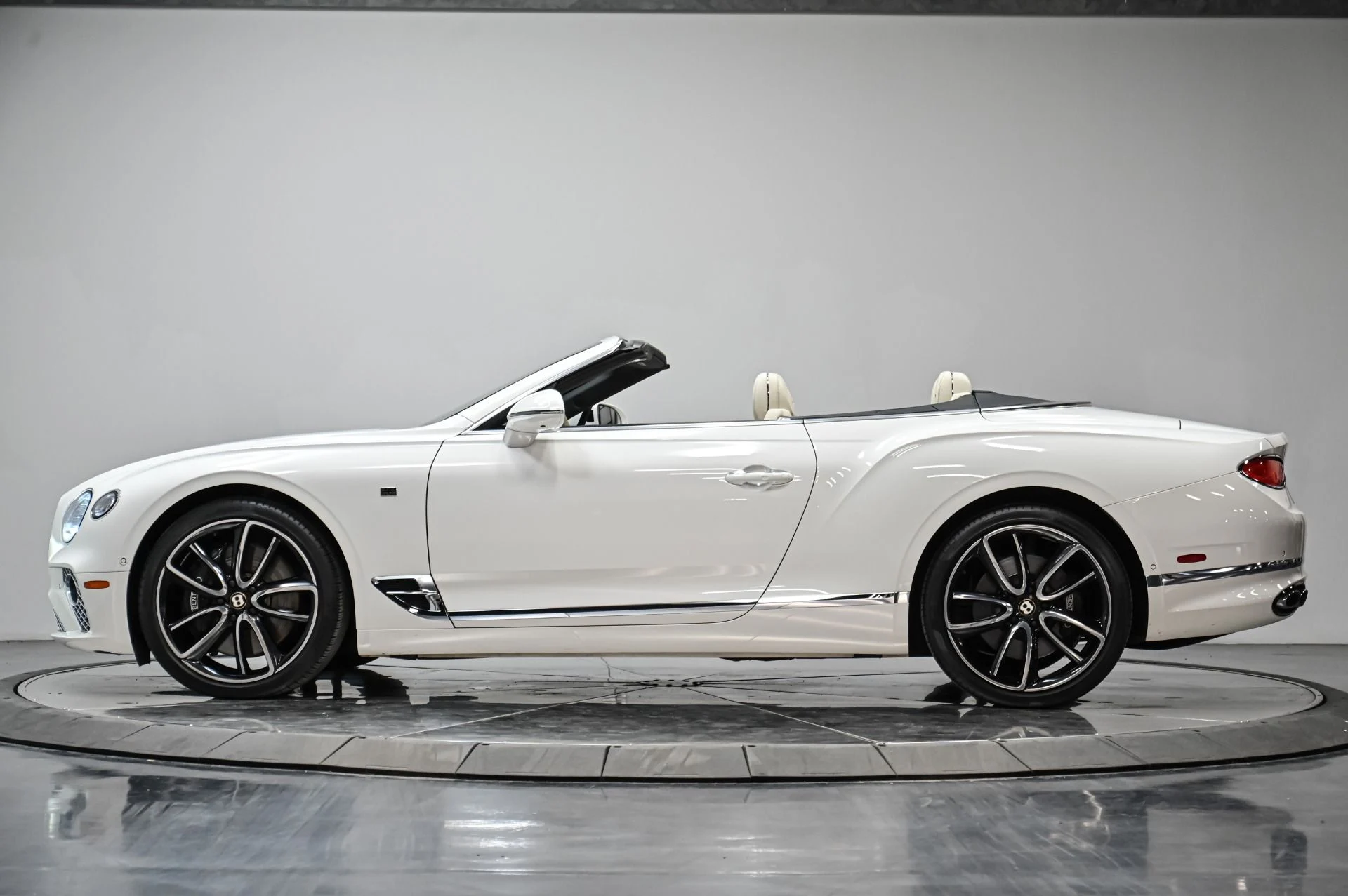 mph012_2401508692_Used_2020_Bentley_Continental_GT_V8_First_Edition_1754496034_c573c7f1ce