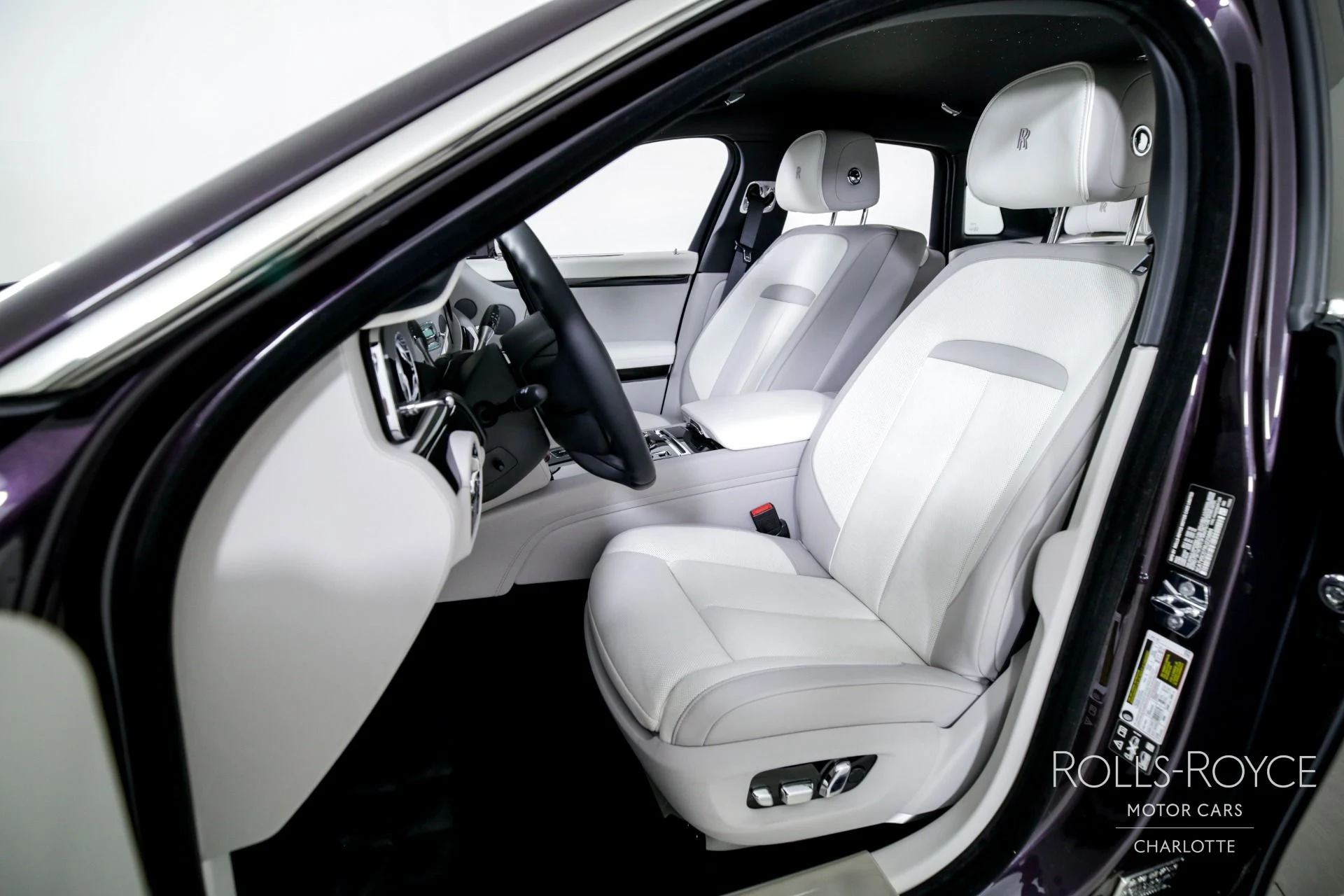 mph012_240217053_Used_2024_Rolls_Royce_Ghost_1745266805_a07820b642