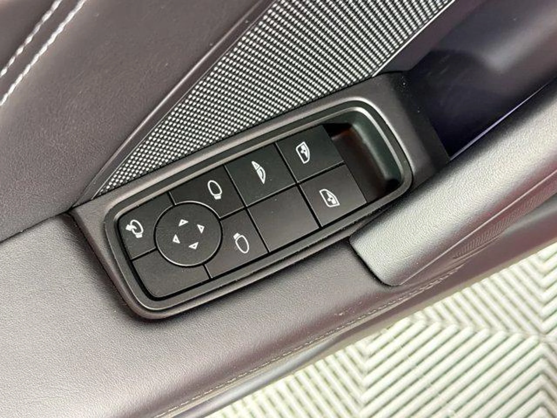 mph012_2414608671_sdz_HJE_Odqh_Z4cssk_J2_Wr_ynp_TKU_45958e5aa5