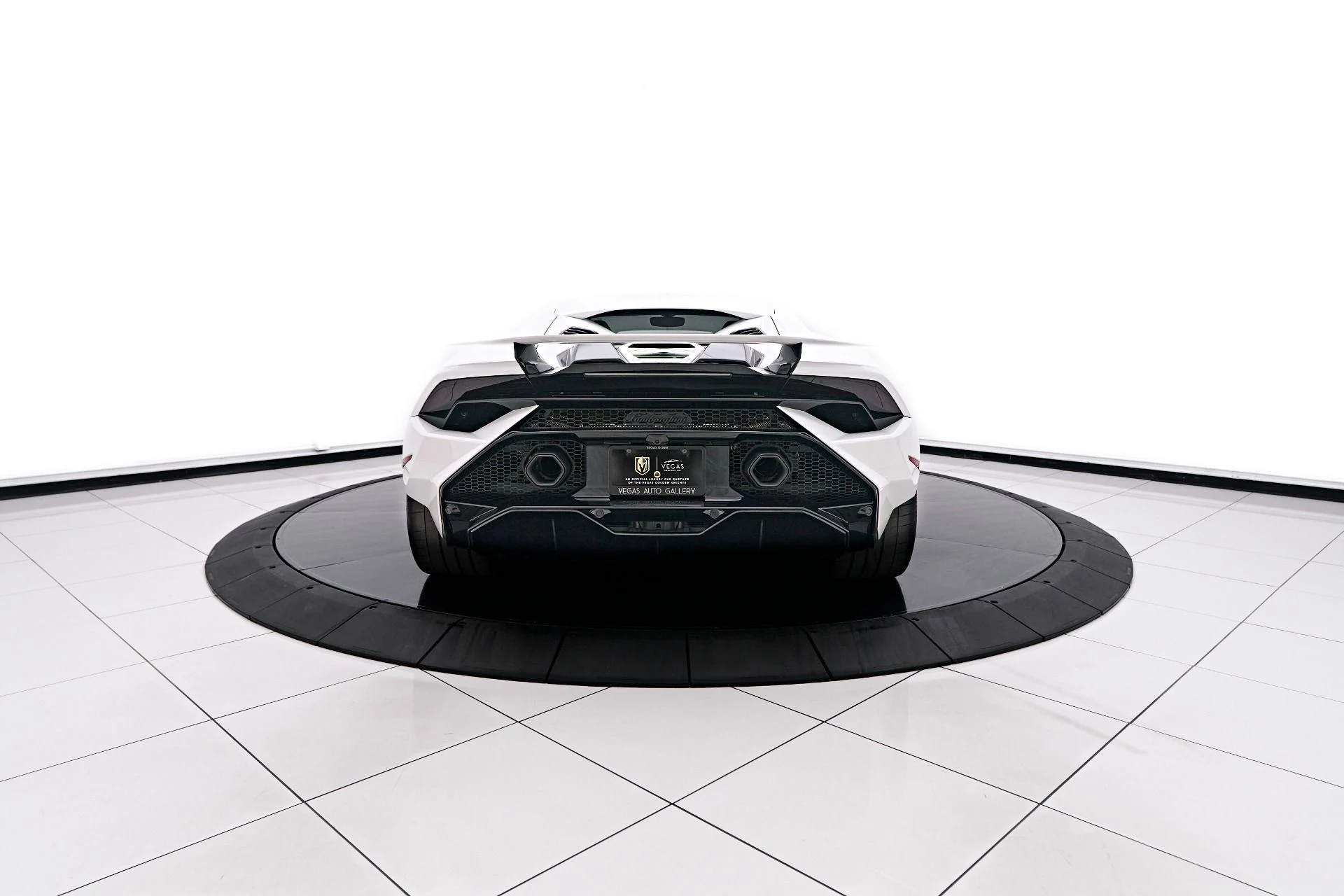 mph012_2414688749_Used_2023_Lamborghini_Huracan_Tecnica_Base_1750384074_48e4893353