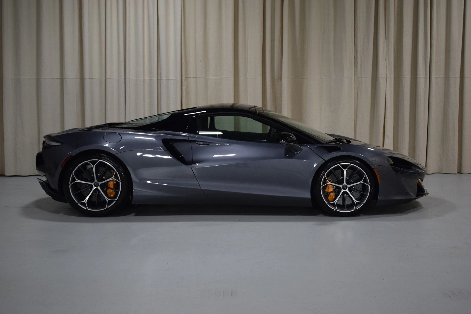 mph012_2414773769_d17d36ff693ac6388a0c67814f829dcfx_d7f8778864