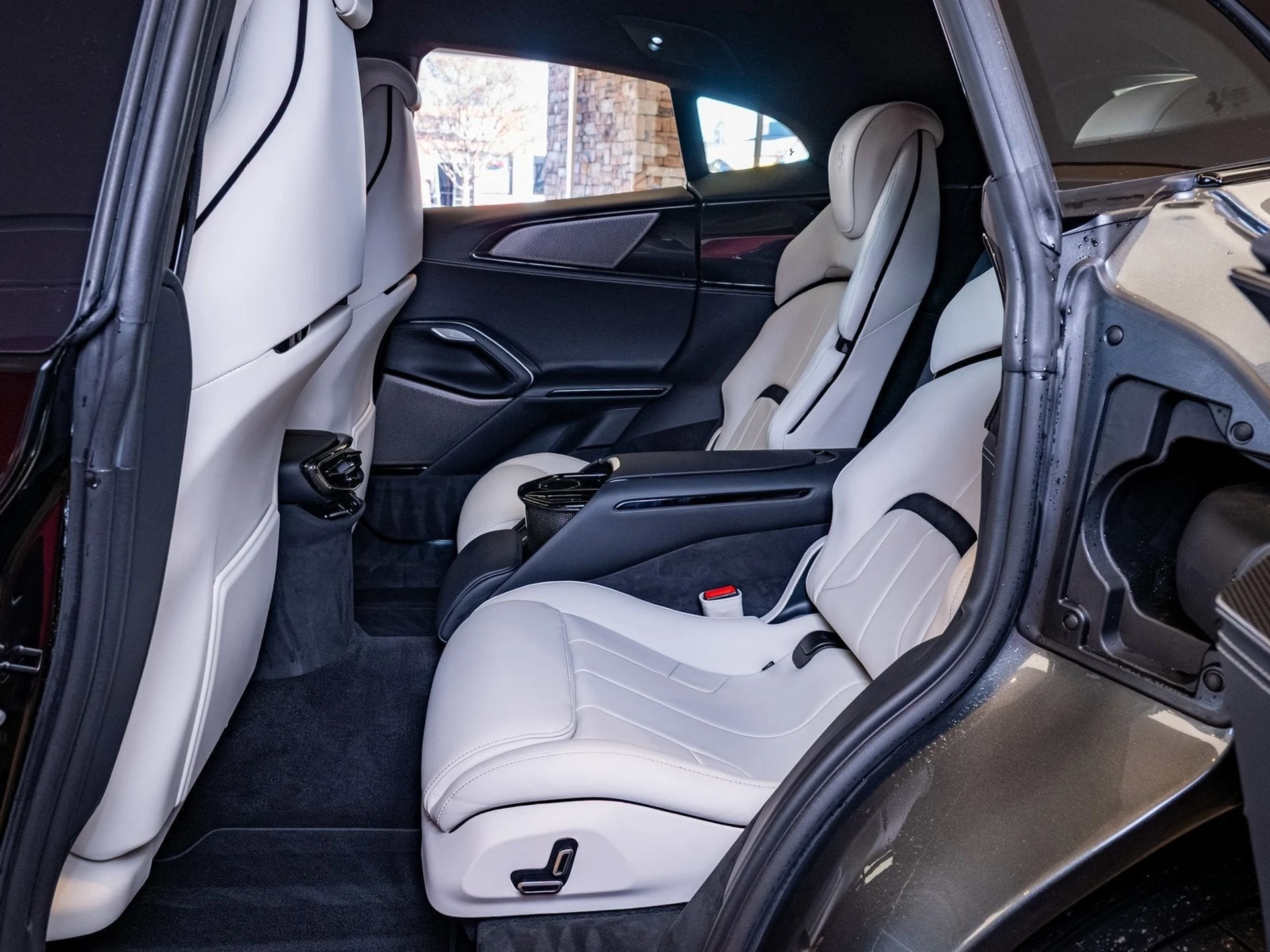 mph012_2419654731_13_1cacd26520