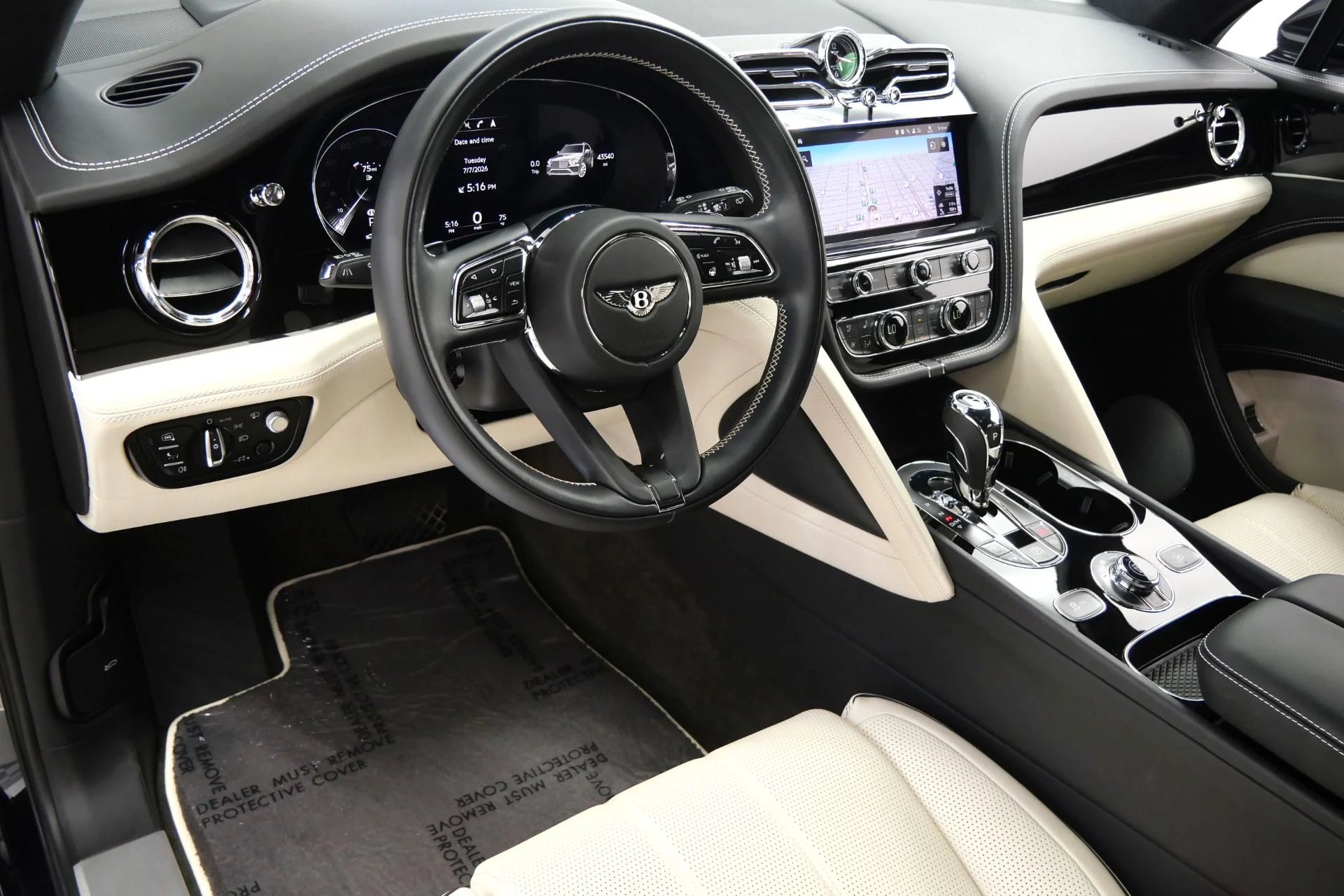 mph012_2421615448_Used_2023_Bentley_Bentayga_V8_Touring_Specification_Front_Seat_Comfort_Specification_1783533314_c8b0f23e70