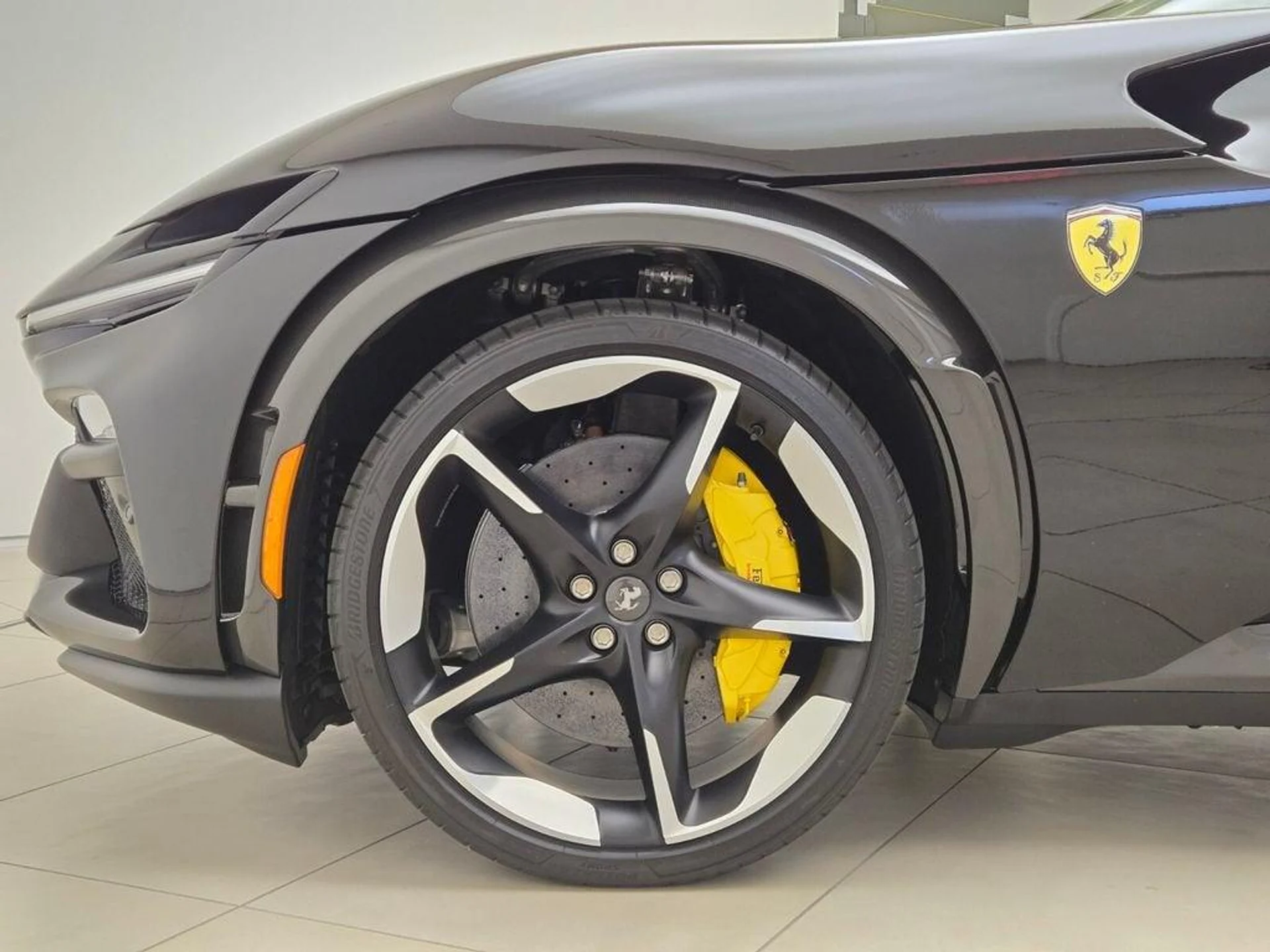 mph012_2425452899_Used_2025_Ferrari_Purosangue_1783163642_5e747ebcb4