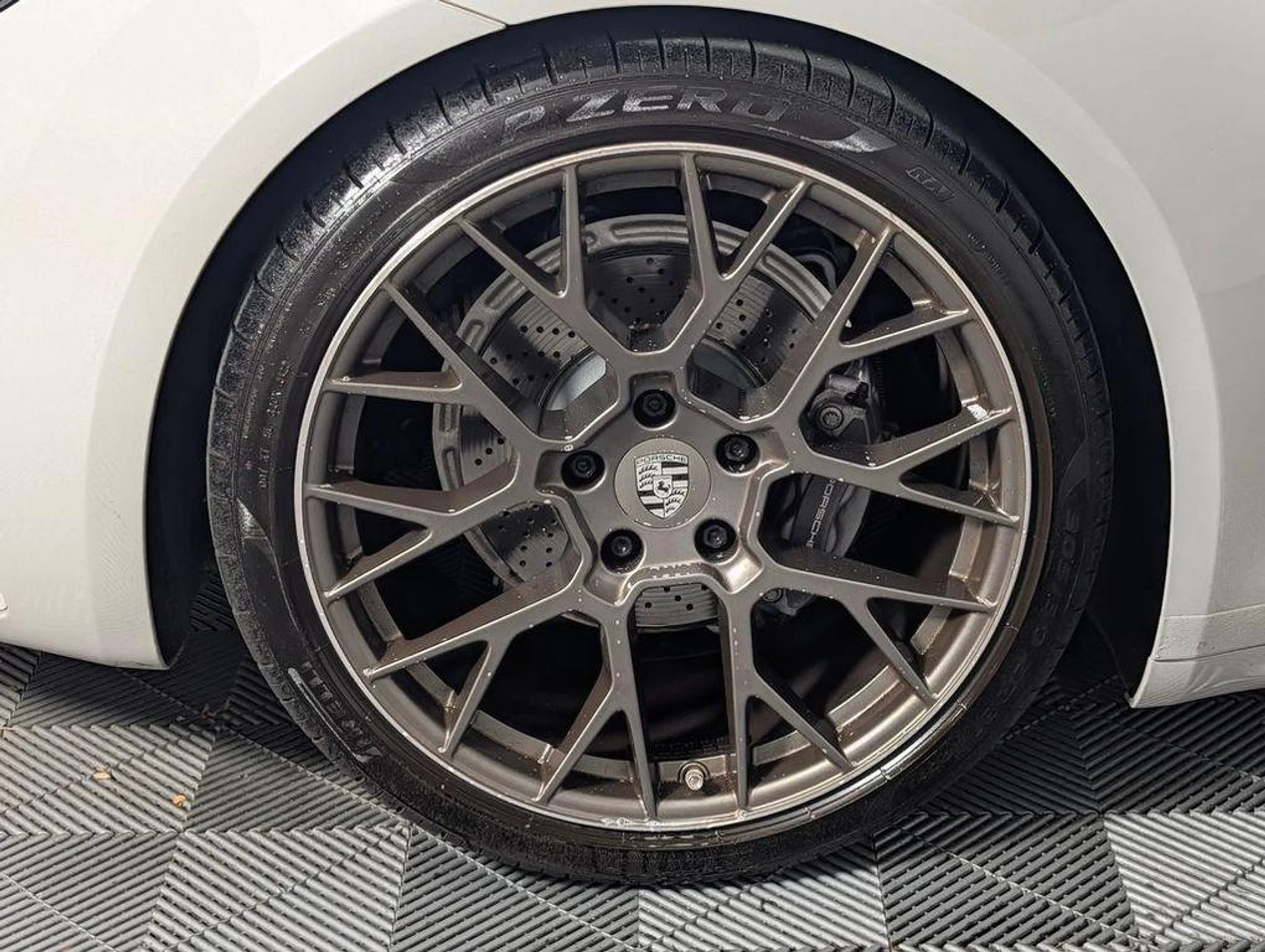 mph012_2427111684_Q_Ot88_Vn_K1_R1wq_H_Vlc_K22_S799prc_054c444aae