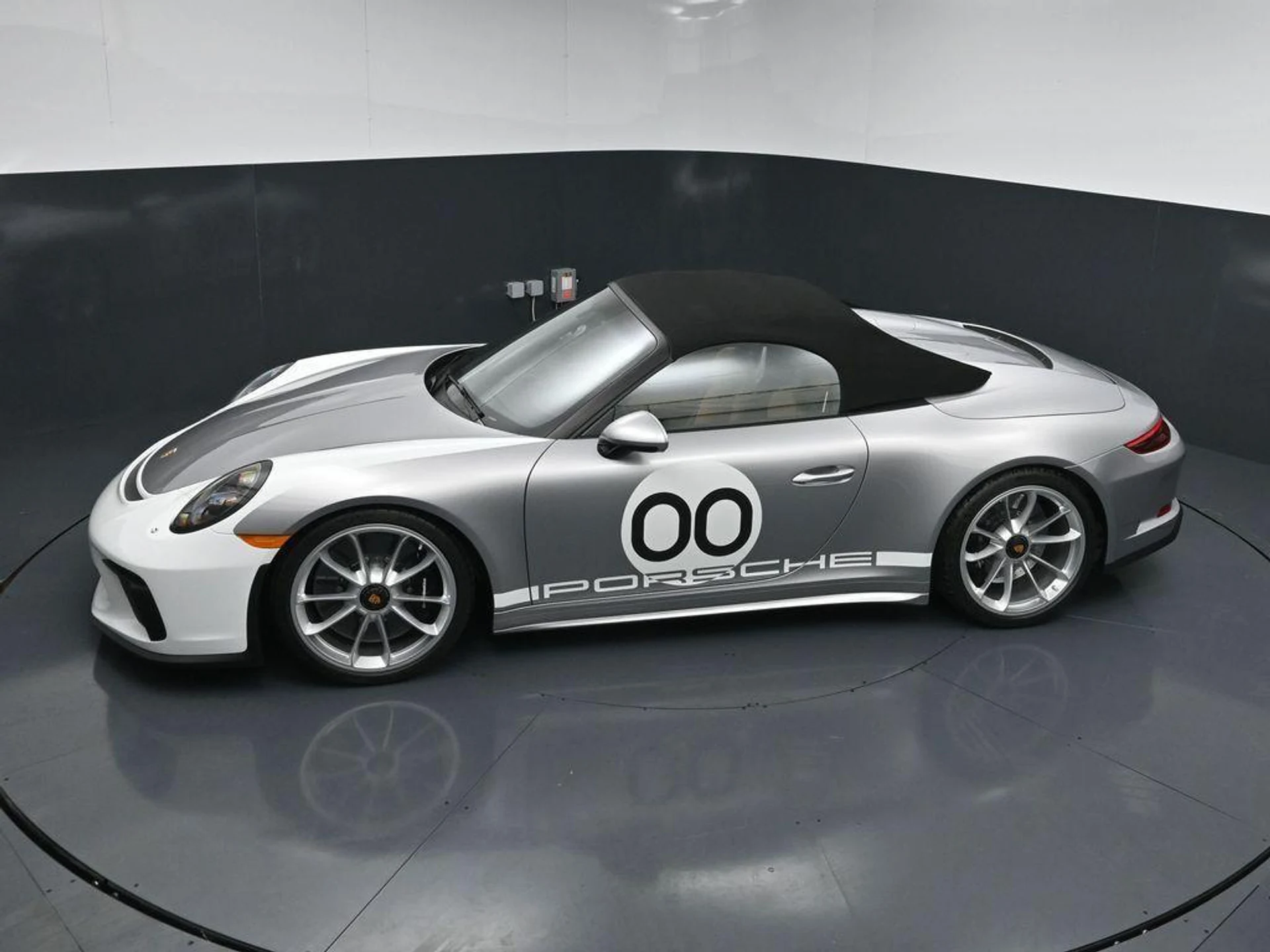 mph012_2442740216_mvw38_X_2oy7y_Vt_CS_9_F7_Nd7_Nz_AA_cd99cbbb95