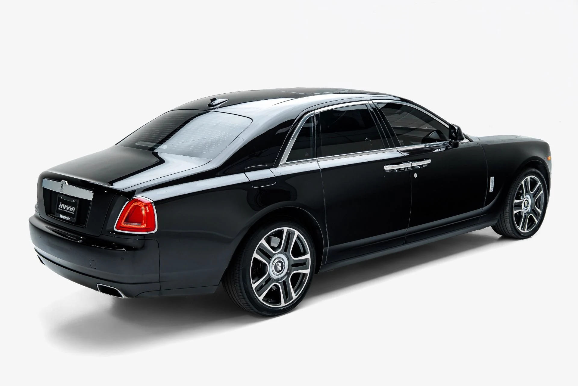 mph012_2444105179_Used_2016_Rolls_Royce_Ghost_1790722763_ea1f521cd8