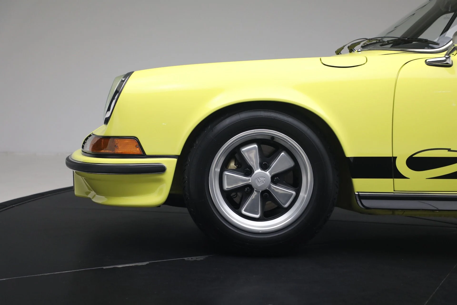 mph012_2448900456_Used_1973_Porsche_911_Carrera_RS_M472_1788297853_46e4f7db45