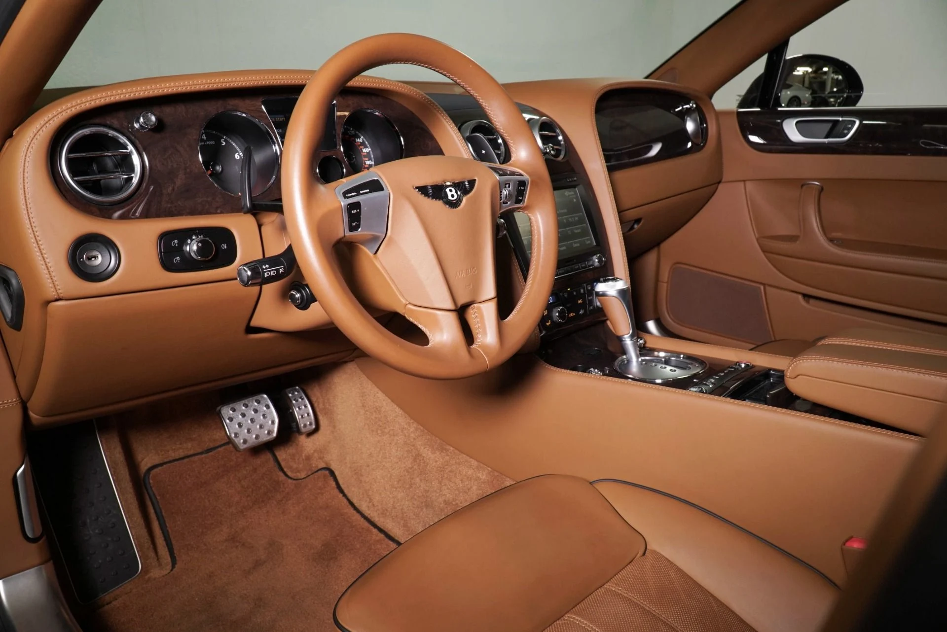 mph012_2451204876_Used_2013_Bentley_Continental_Flying_Spur_Speed_1773400827_8ff946e8a4