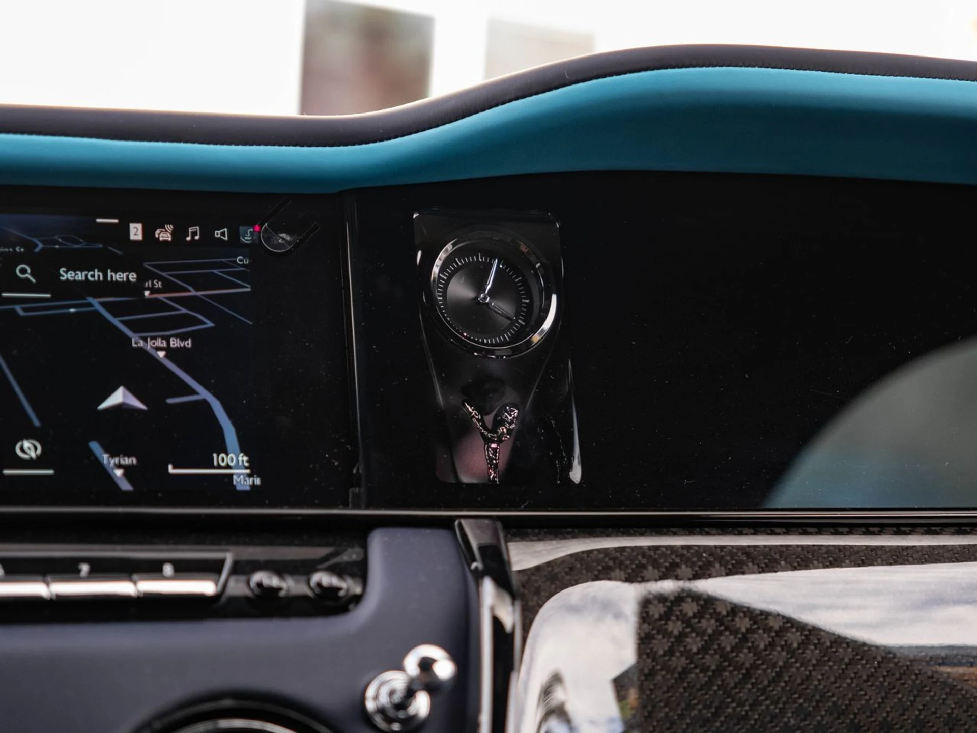 mph012_2453177065_f0b8ce3e55e9b4e806ead553cb43a252x_1c040bd257