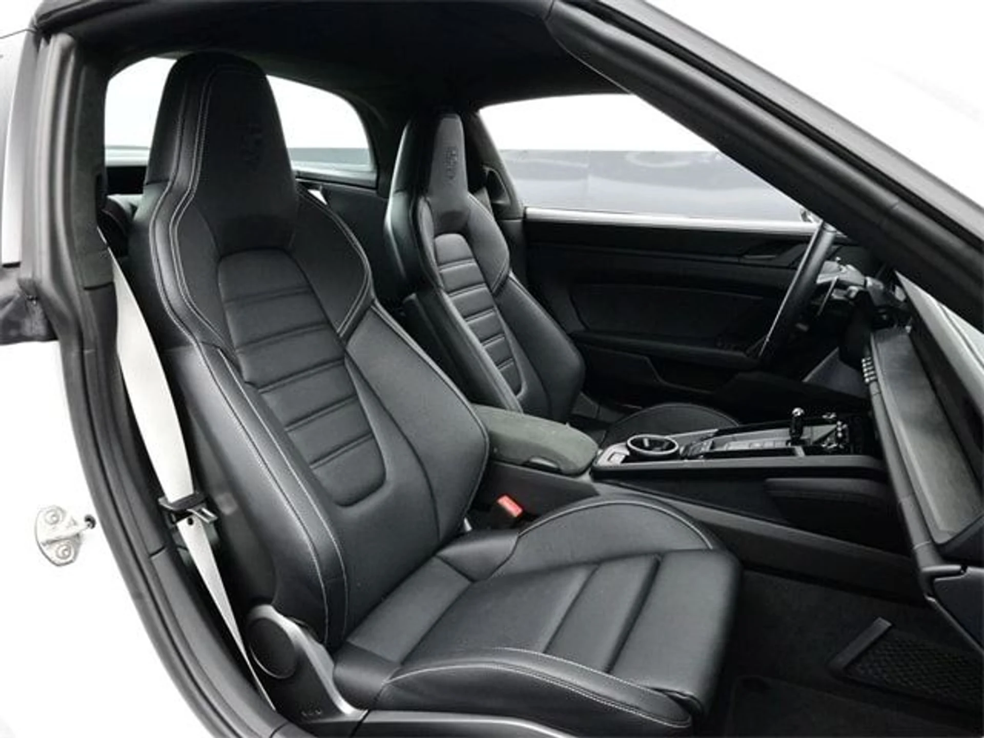 mph012_2462241337_442438ab81409ee18131f9d2cc966f9ex_612b8c692d