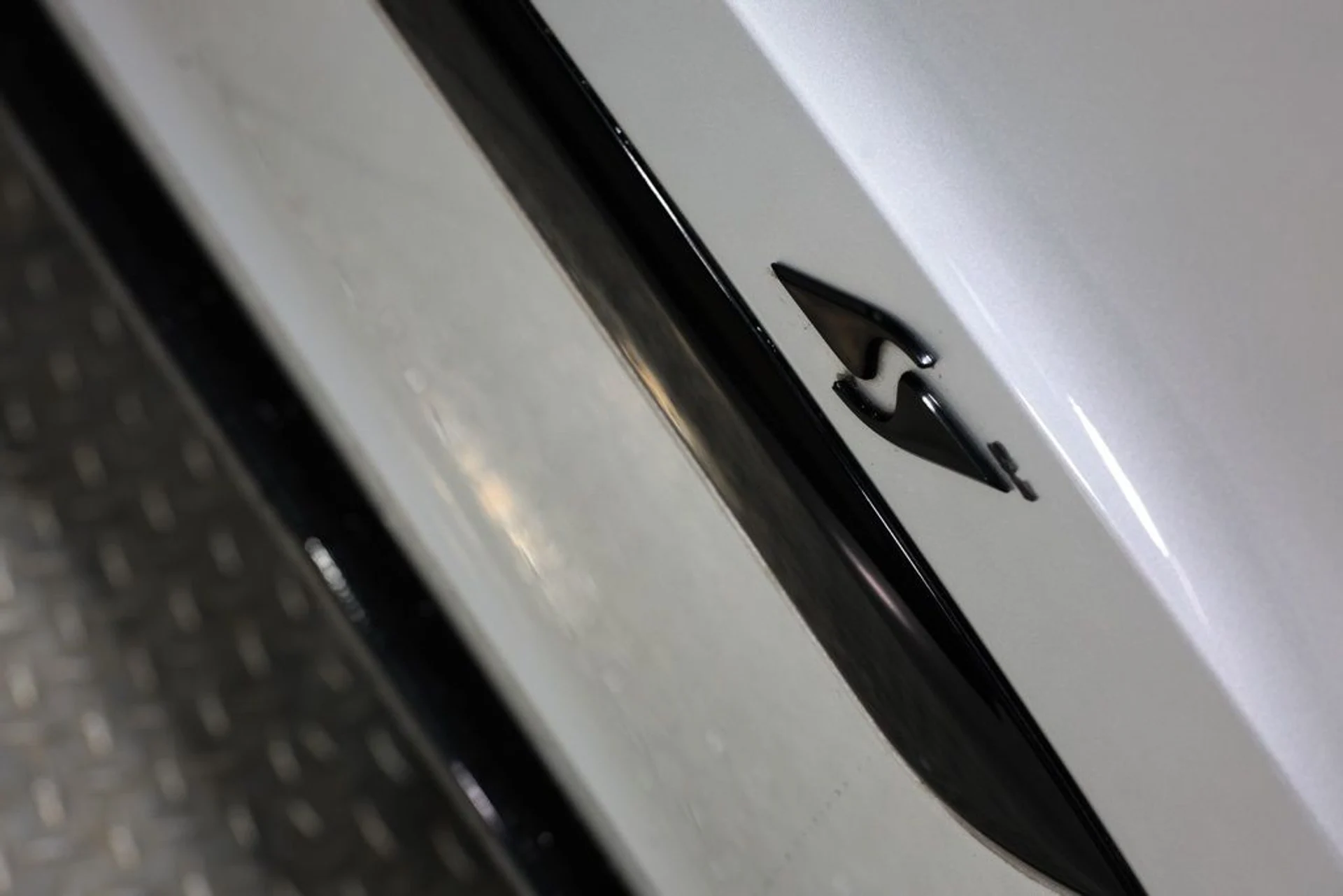 mph012_2463108449_vne2f5gd1speeerxzdzhzrw0gi4y_cabf4476b0