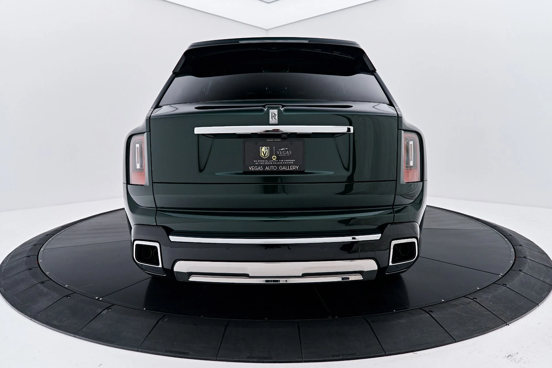 mph012_2466454677_Used_2026_Rolls_Royce_Cullinan_Base_1788456474_c1074f44de
