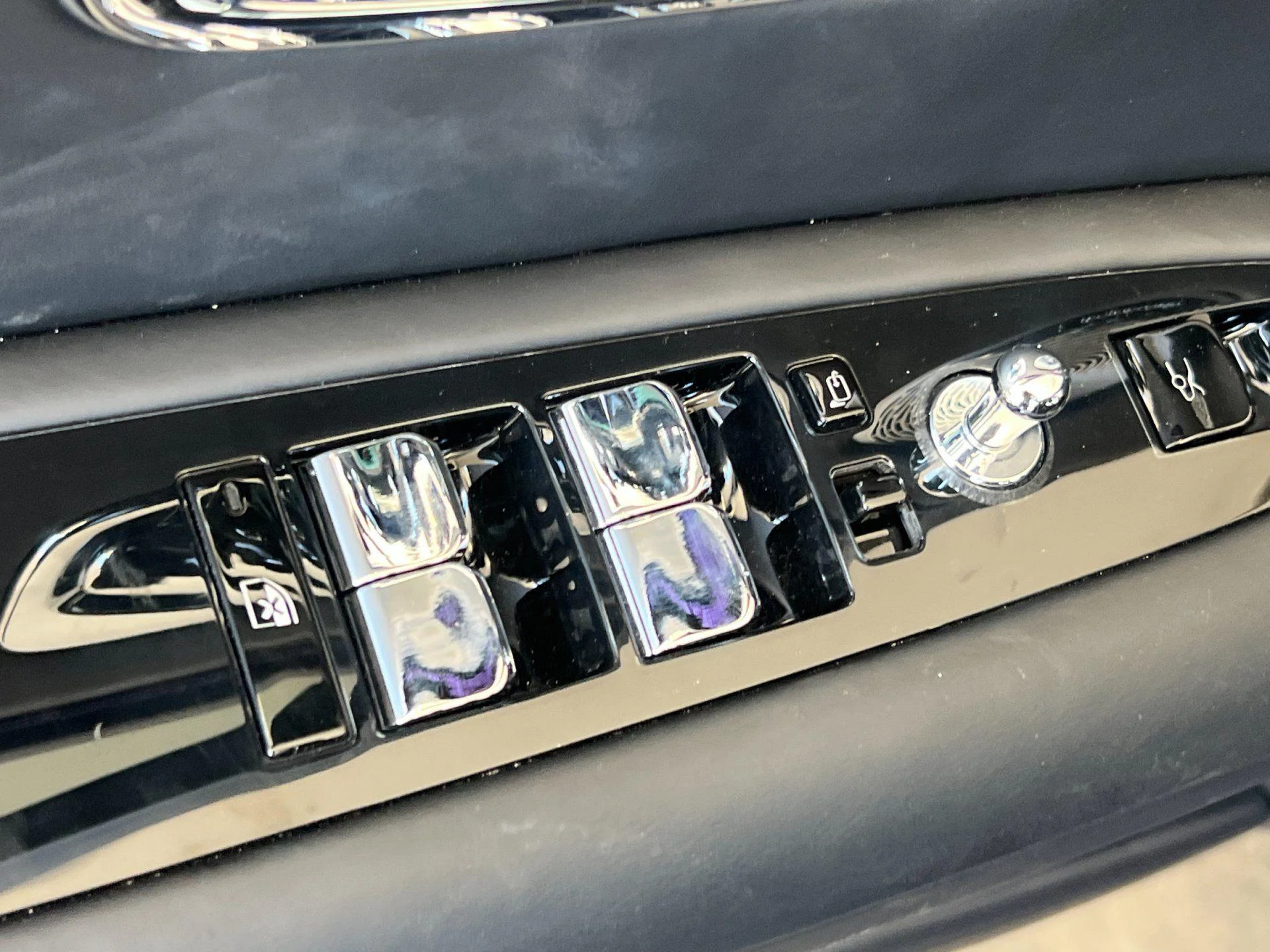 mph012_247015095_Used_2026_Rolls_Royce_Ghost_1780994439_c18b575db6