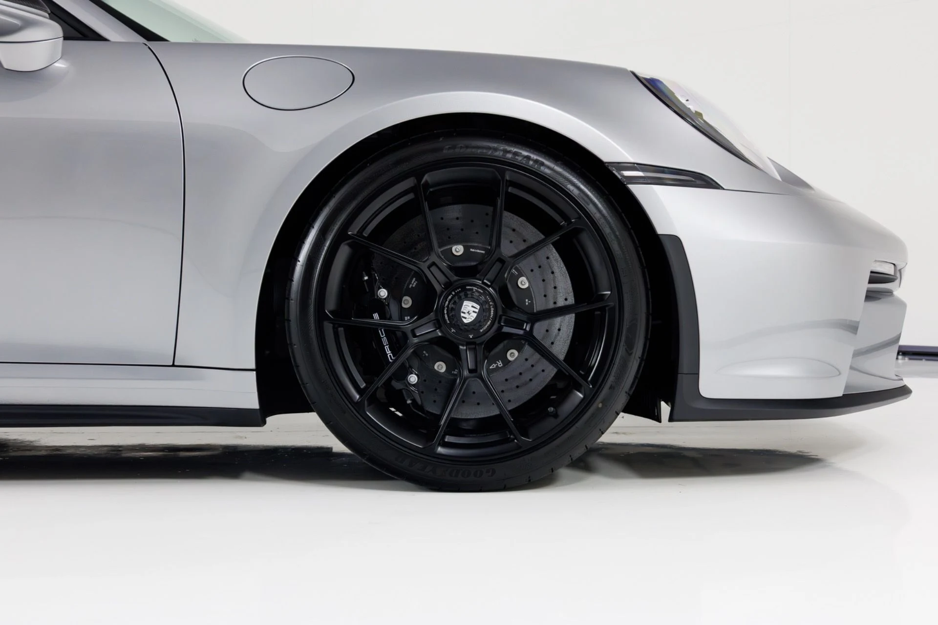 mph012_247838241_Used_2022_Porsche_911_GT_3_Touring_1772748834_b92b40fcca