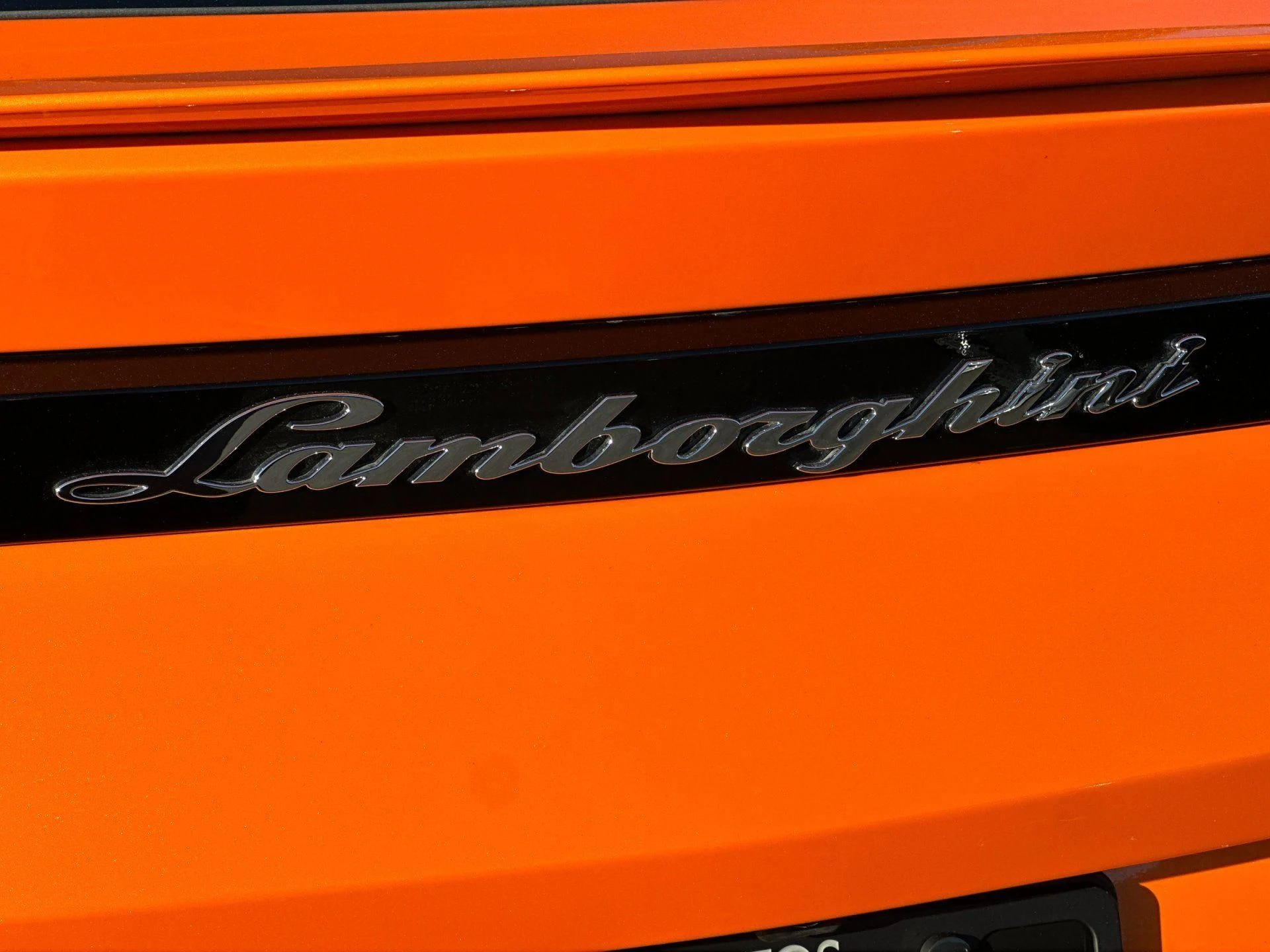 mph012_248034917_Used_2021_Lamborghini_Urus_1772634327_12e7cb033c