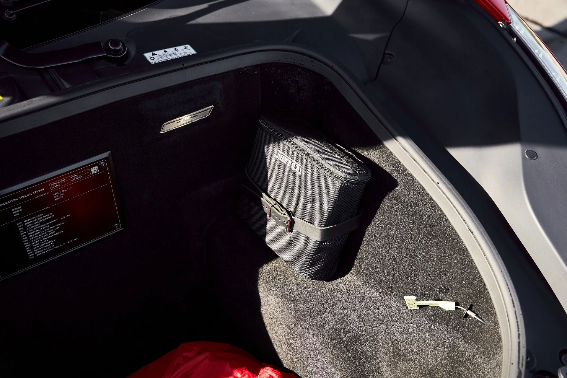 mph012_2484776032_Used_2019_Ferrari_488_Spider_Base_1766024900_6e75ae2ddf