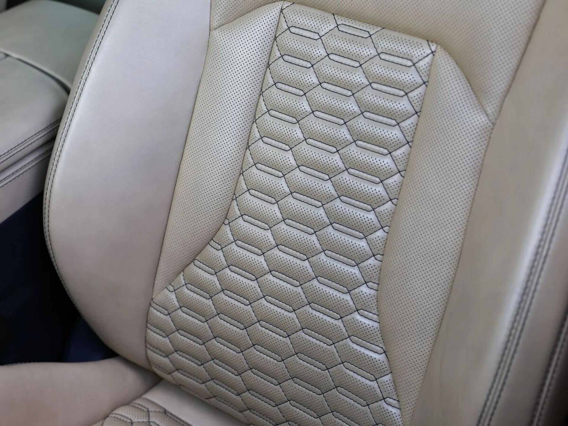 mph012_2489406577_966l7q6qg08d116zhkdd4r26x45a_ca330a8f76