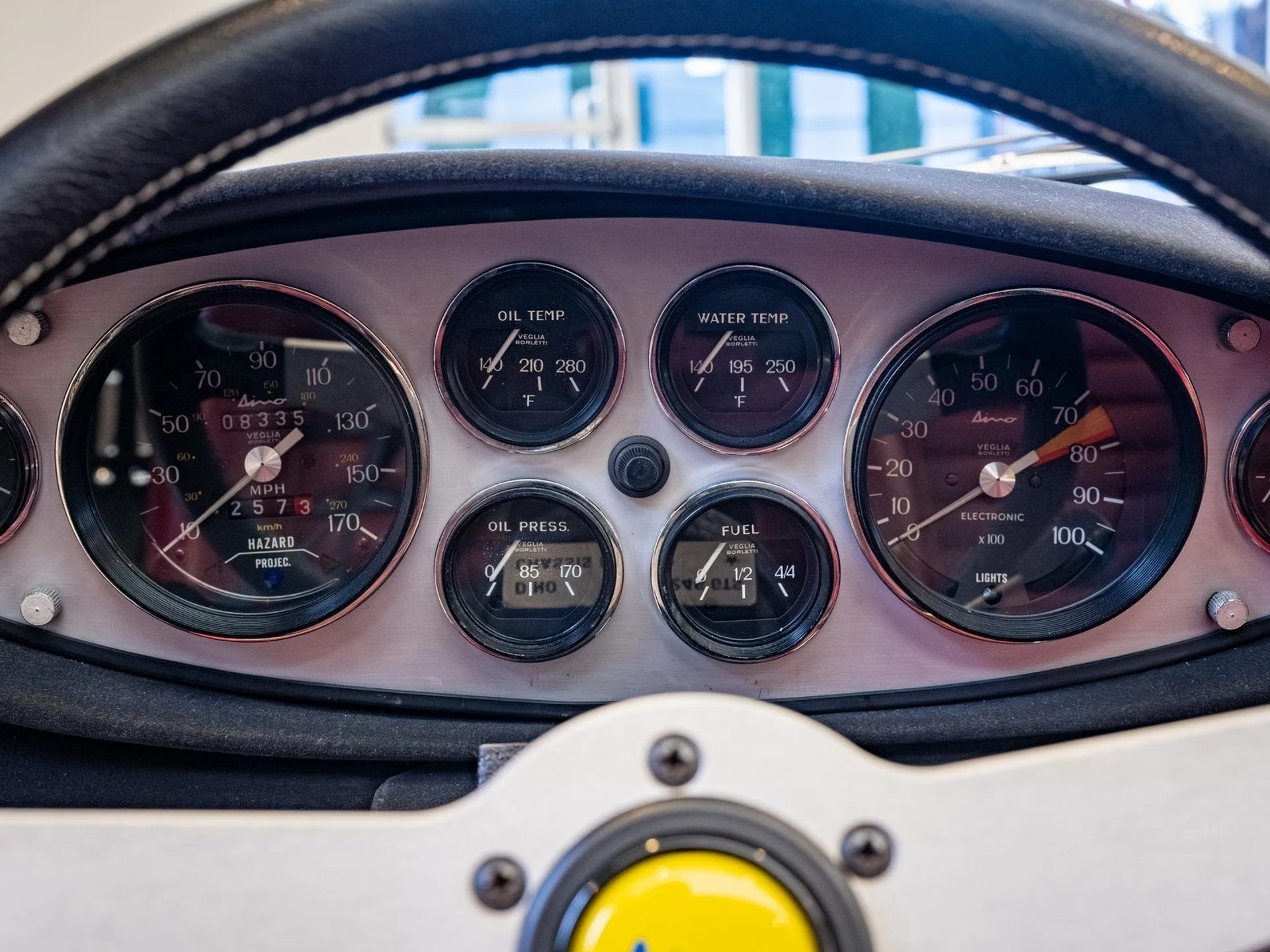 mph012_2490243312_13_dbf15de485