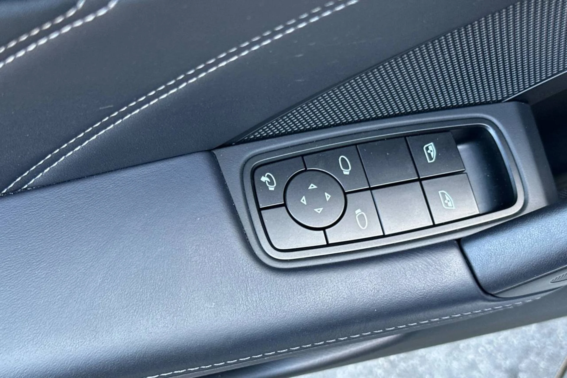 mph012_2495537504_1280_7713ac0a32