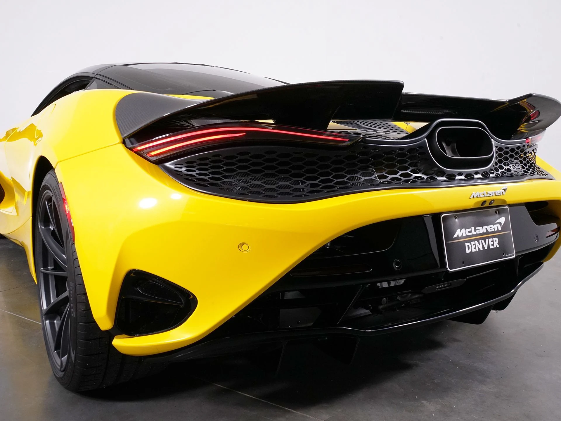 mph012_2512482372_ca335dd196510359b1679559a37adf0ax_c68df98601