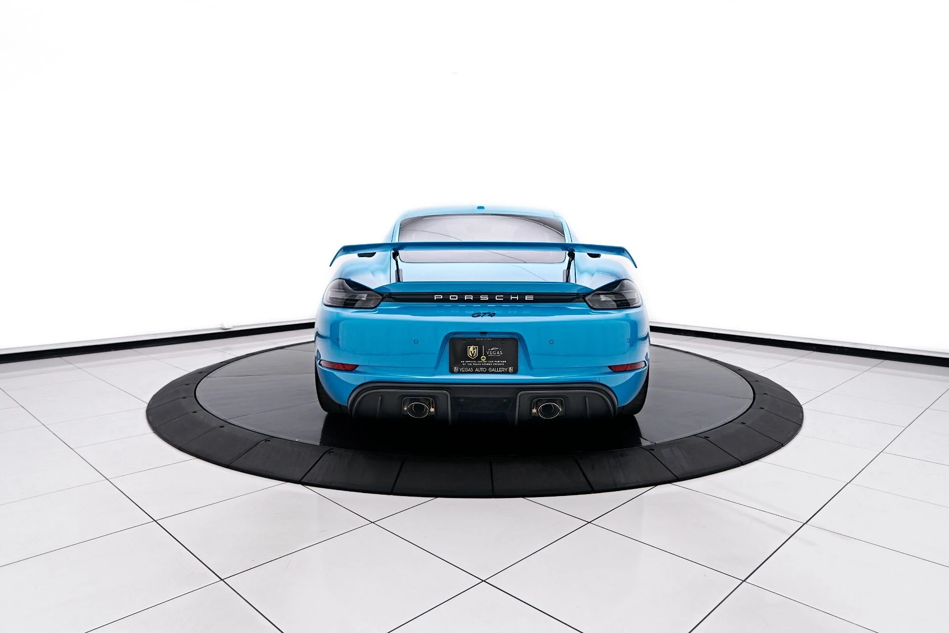 mph012_2515582712_Used_2021_Porsche_718_Cayman_GT_4_1753215060_a0169d1c30