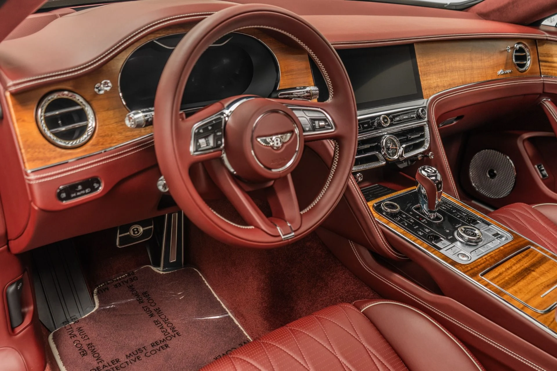 mph012_2518566757_Used_2023_Bentley_Flying_Spur_Azure_1755704000_a8dc9aff59
