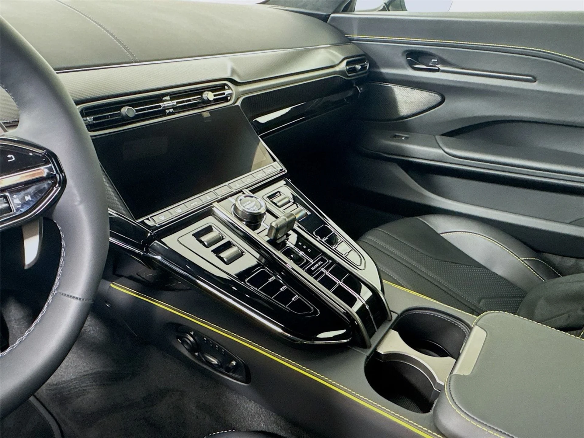 mph012_2520128093_a777ac3e3cb8182282480ea2275e9709x_8b2f7f6779