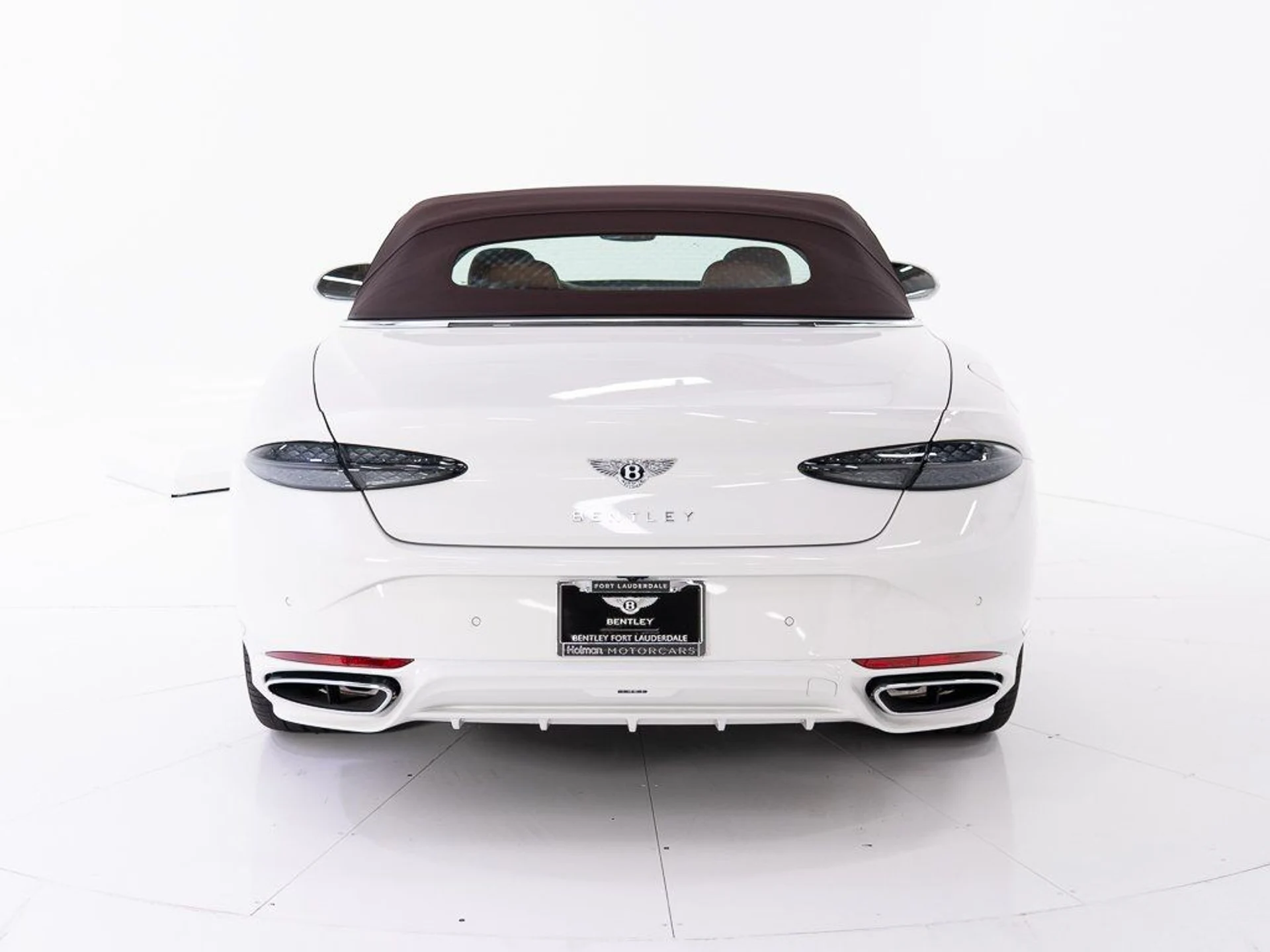 mph012_2524873006_953821f482093a858e874a4fb0595441_d97703f553