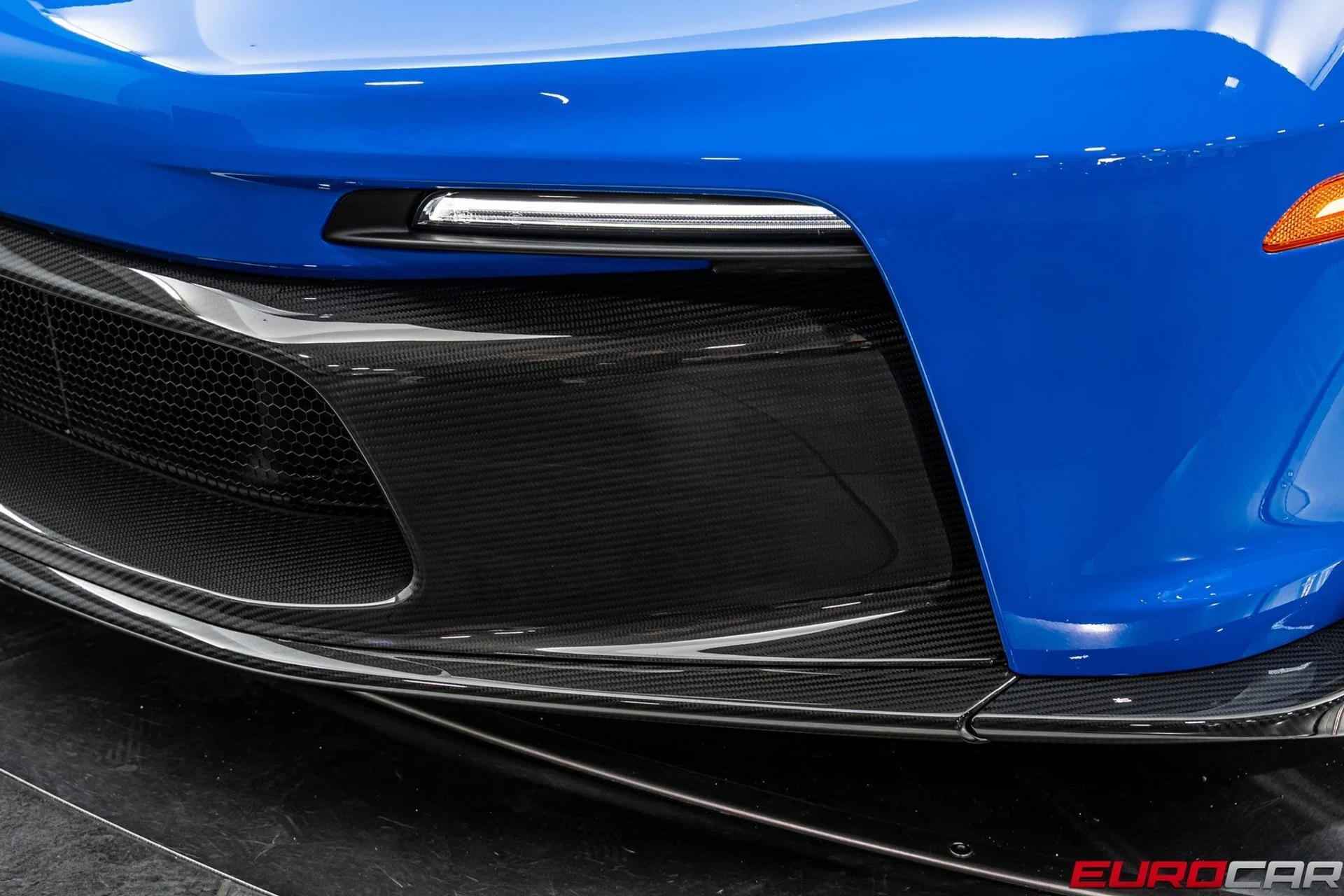 mph012_2526499366_image_13_9d51f6345f