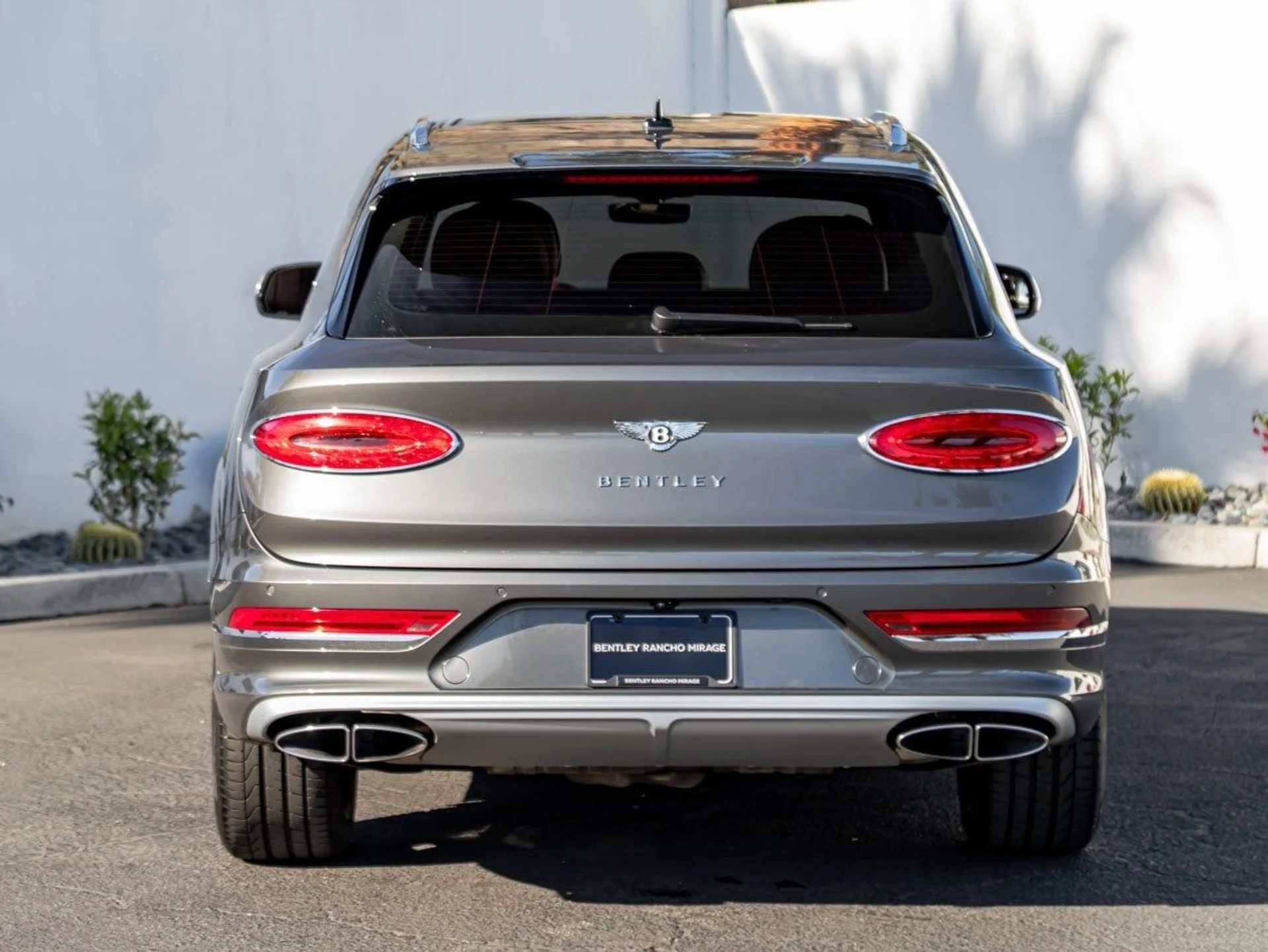 mph012_2527099457_13_300fe52571