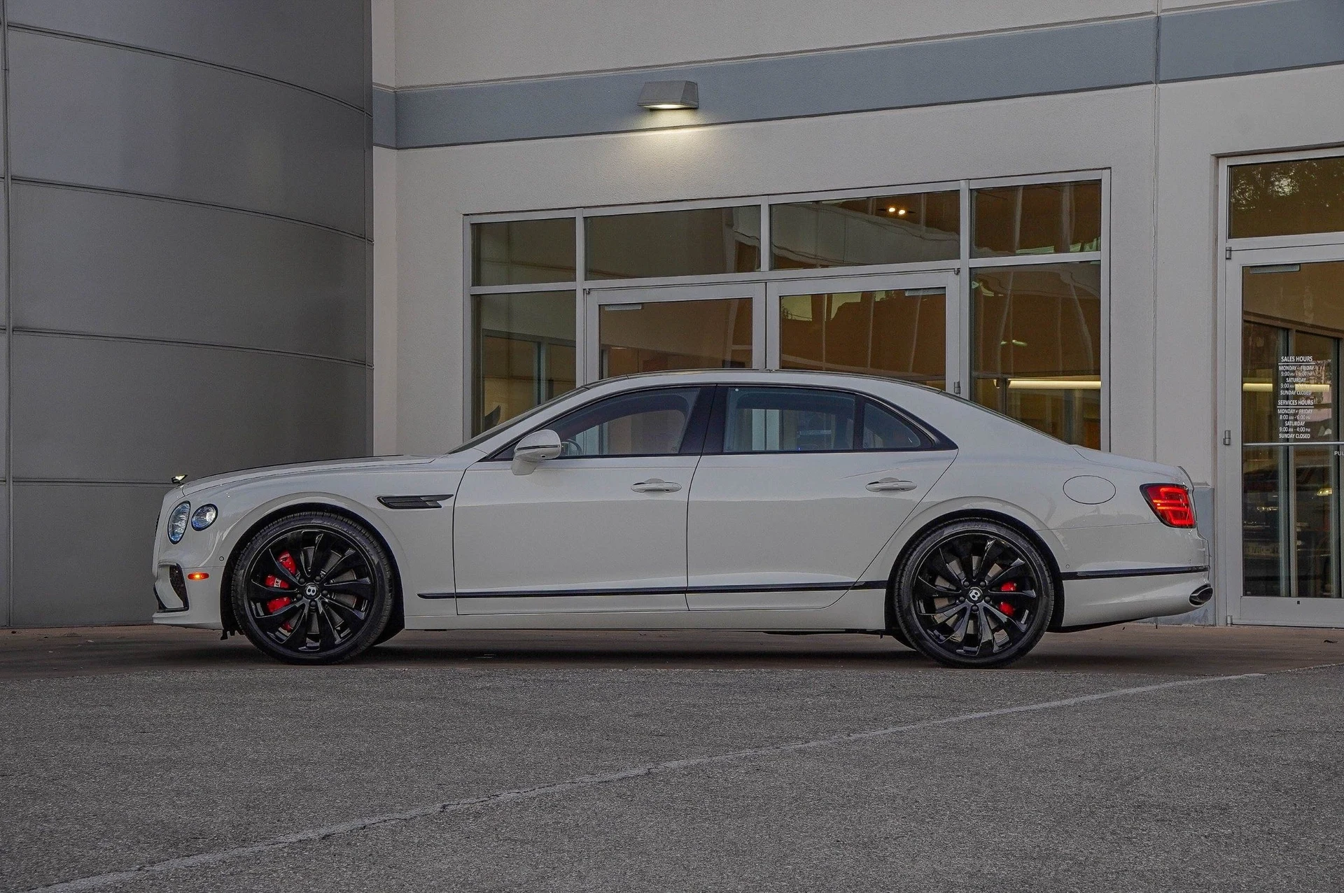 mph012_252967382_Hi_Tech_Luxury_Imports_LLC_SCBBP_6_ZG_5_TC_025490_image_12_93d8ffafae