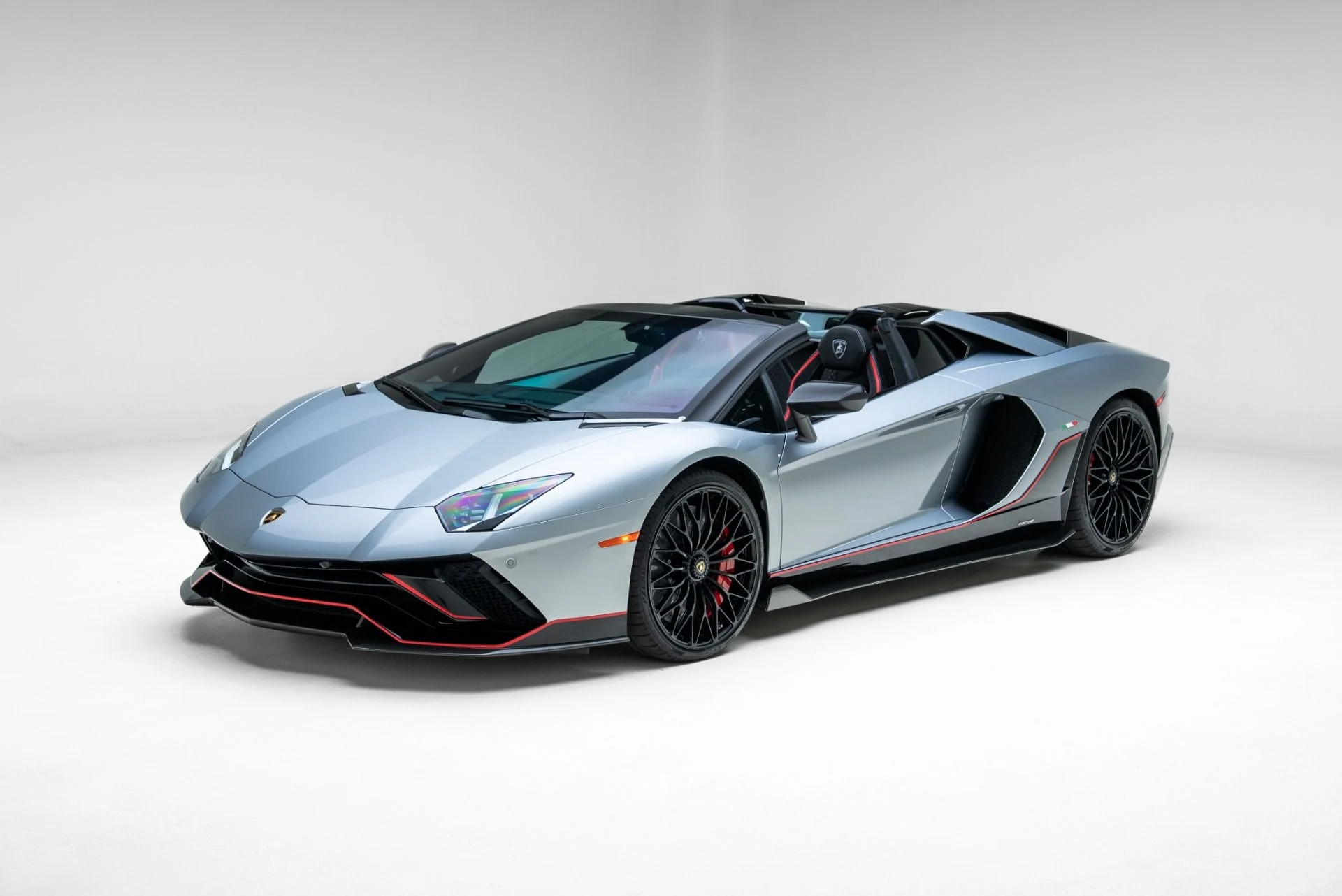 mph012_2536390390_Used_2022_Lamborghini_Aventador_LP_780_4_Ultimae_1773941159_2548460c80