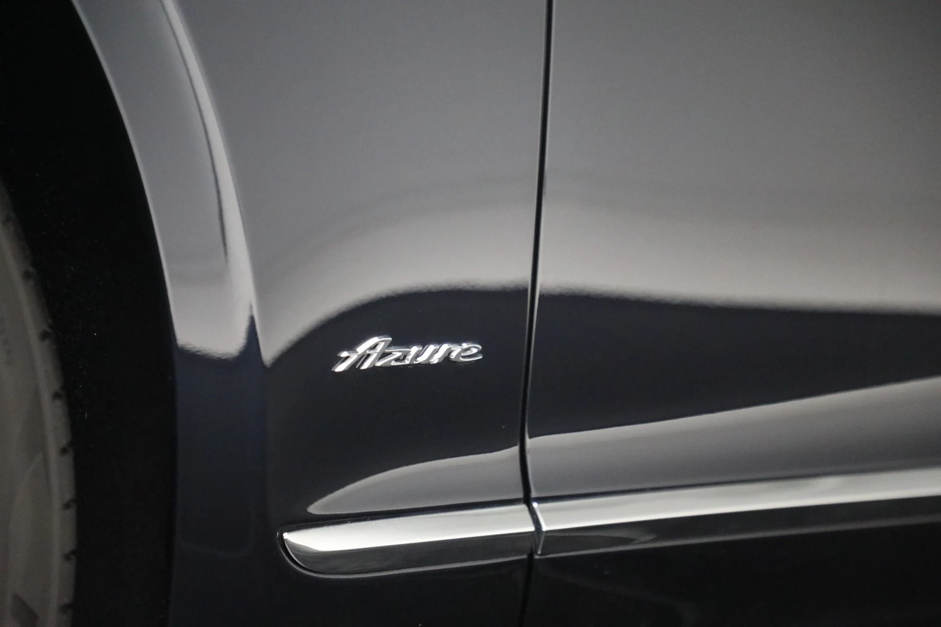 mph012_2544148589_New_2024_Bentley_Flying_Spur_Hybrid_Azure_2d31bb56ea