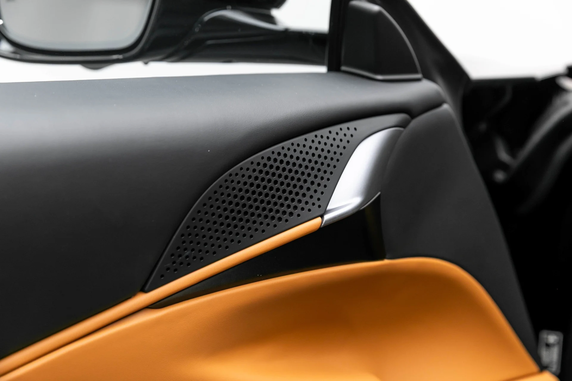 mph012_2548894491_c7d97fd074d241249533697010f3f06c_56e4ee869d