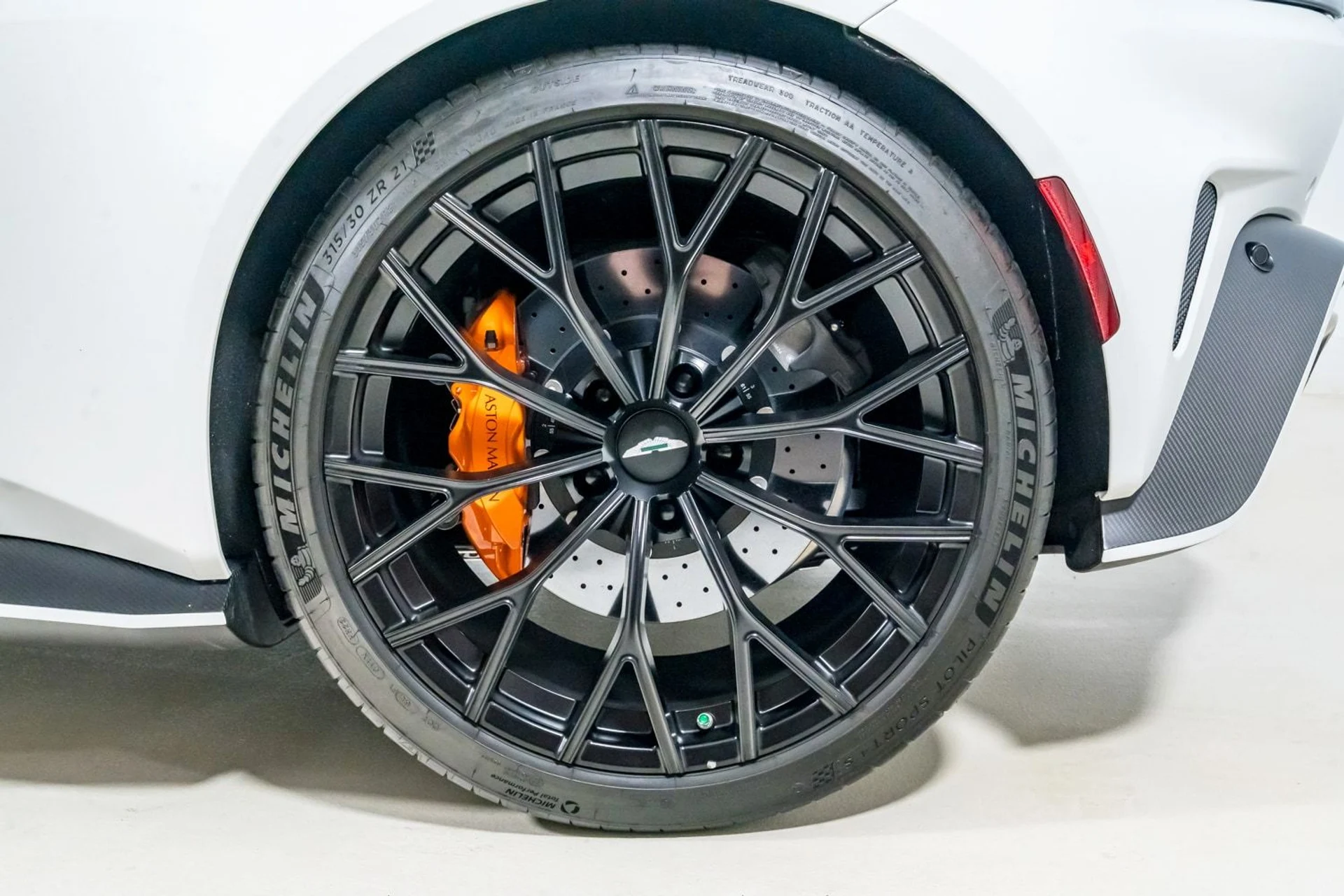 mph012_2549892365_7a4316f53900471cb1fcf1c2cd2e2d7b_a0eaef487b