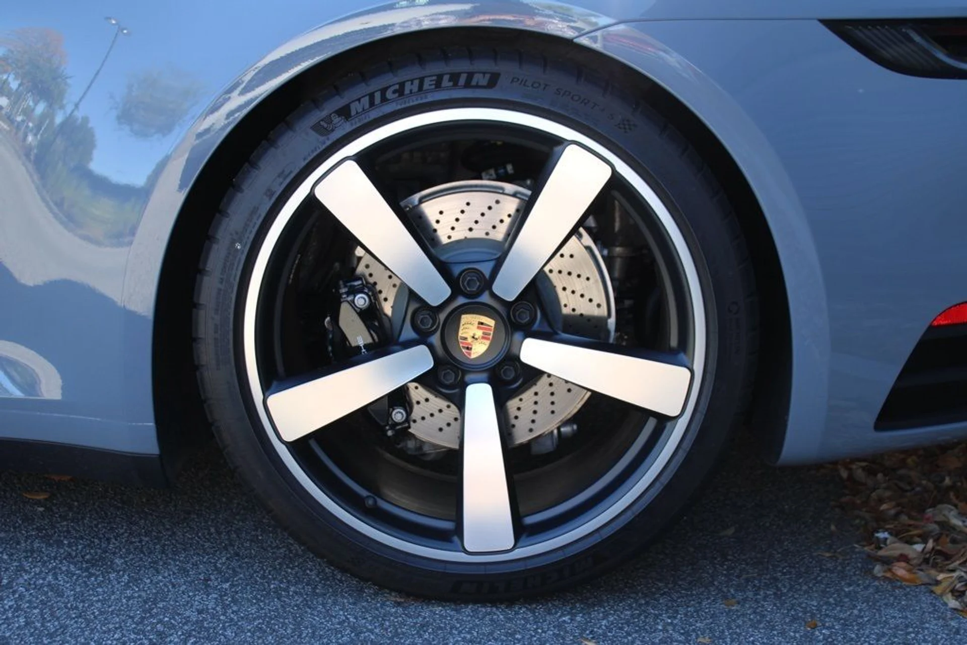 mph012_2550068299_9dd42be509b54d6ba7c25b08c11c7966_ce2f6b54b0