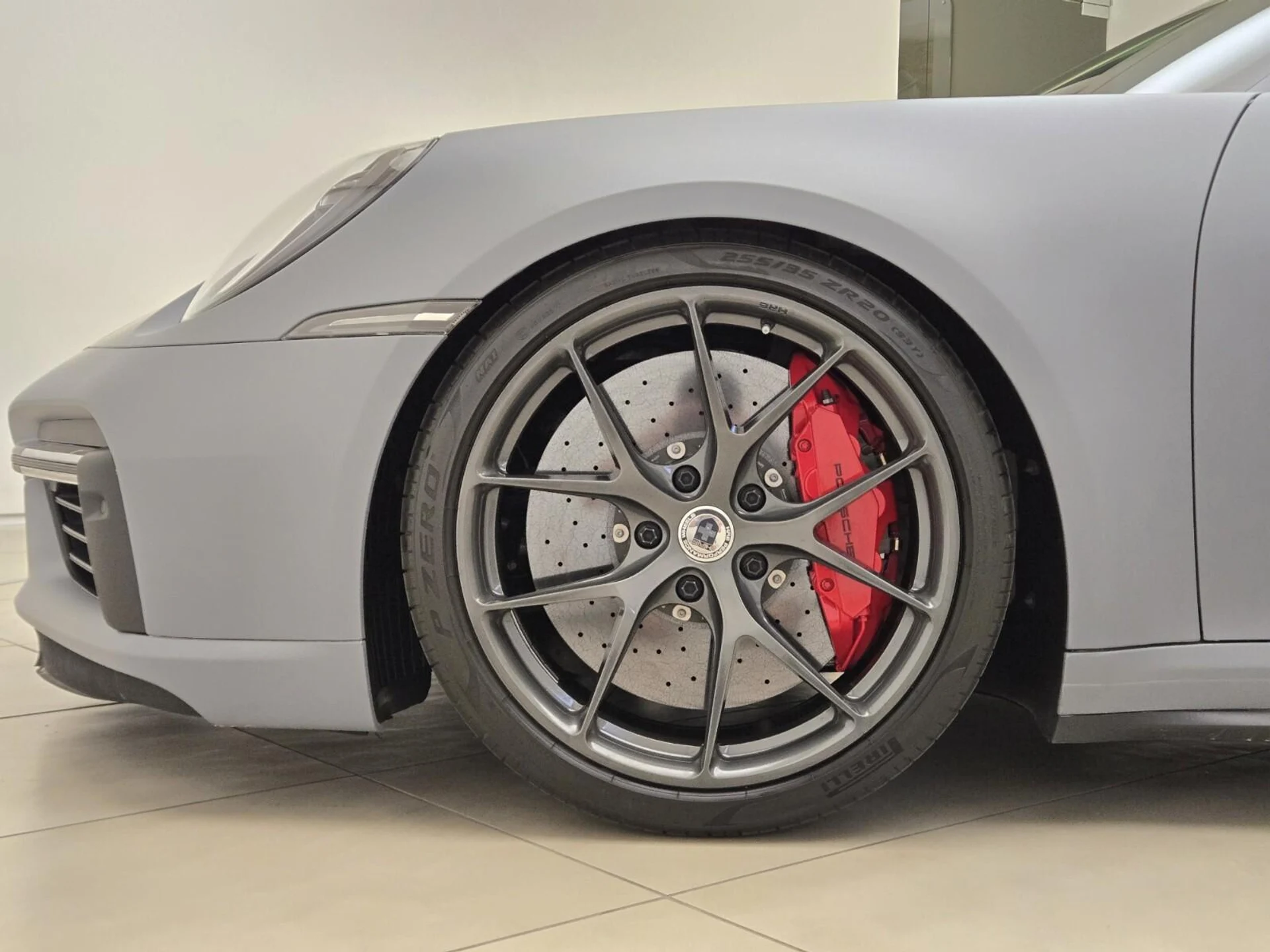 mph012_2555971392_Used_2024_Porsche_911_Turbo_1787810513_9e625f6860