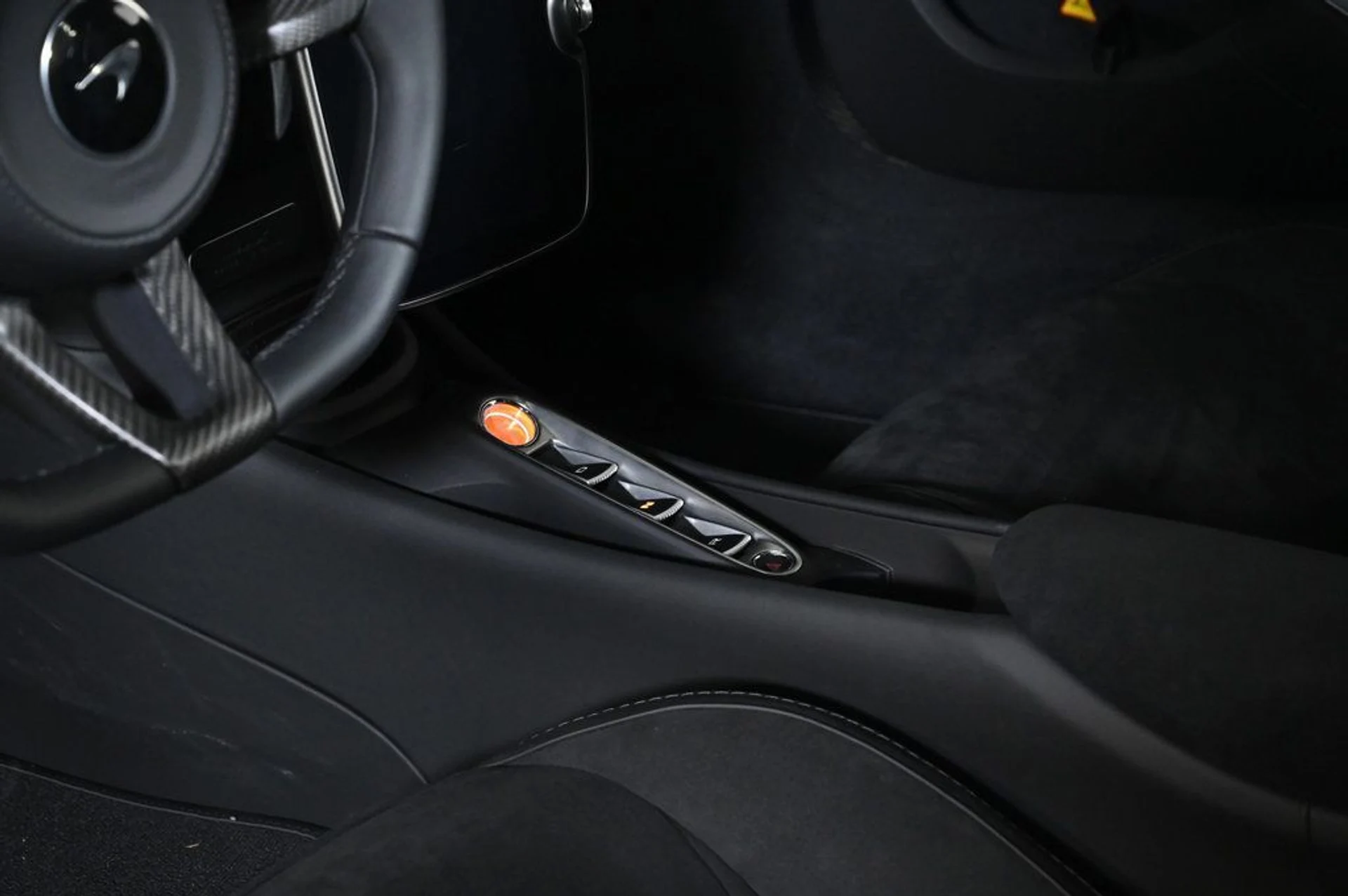 mph012_2560848932_new_2026_mclaren_artura_coupe_11350_22972696_13_1024_835e5fcf80