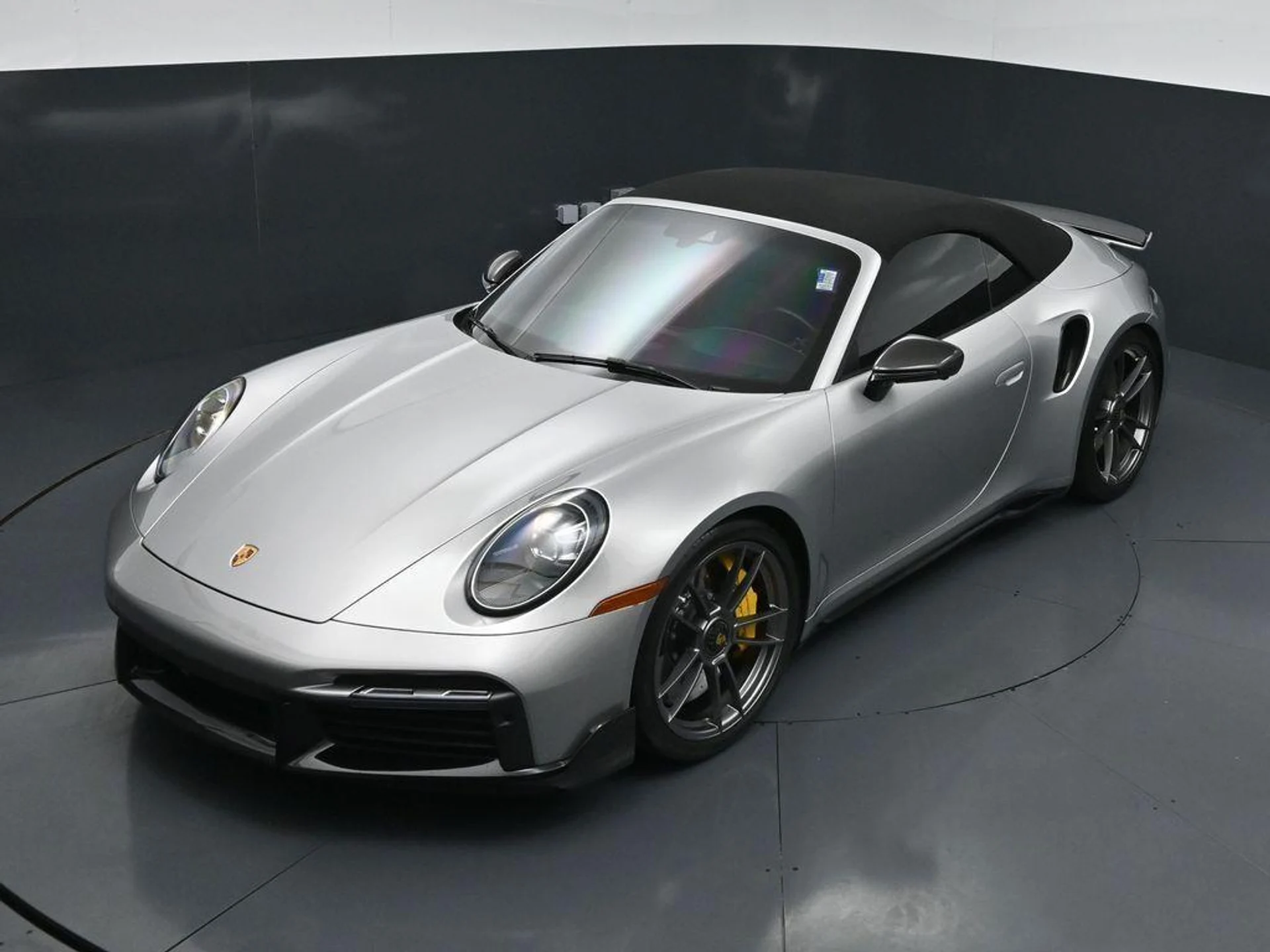 mph012_2571365415_Eyno_I_x_Po8_JIF_Hz_F6z5_Uh_Zu_HA_Qg_7f4f45d812