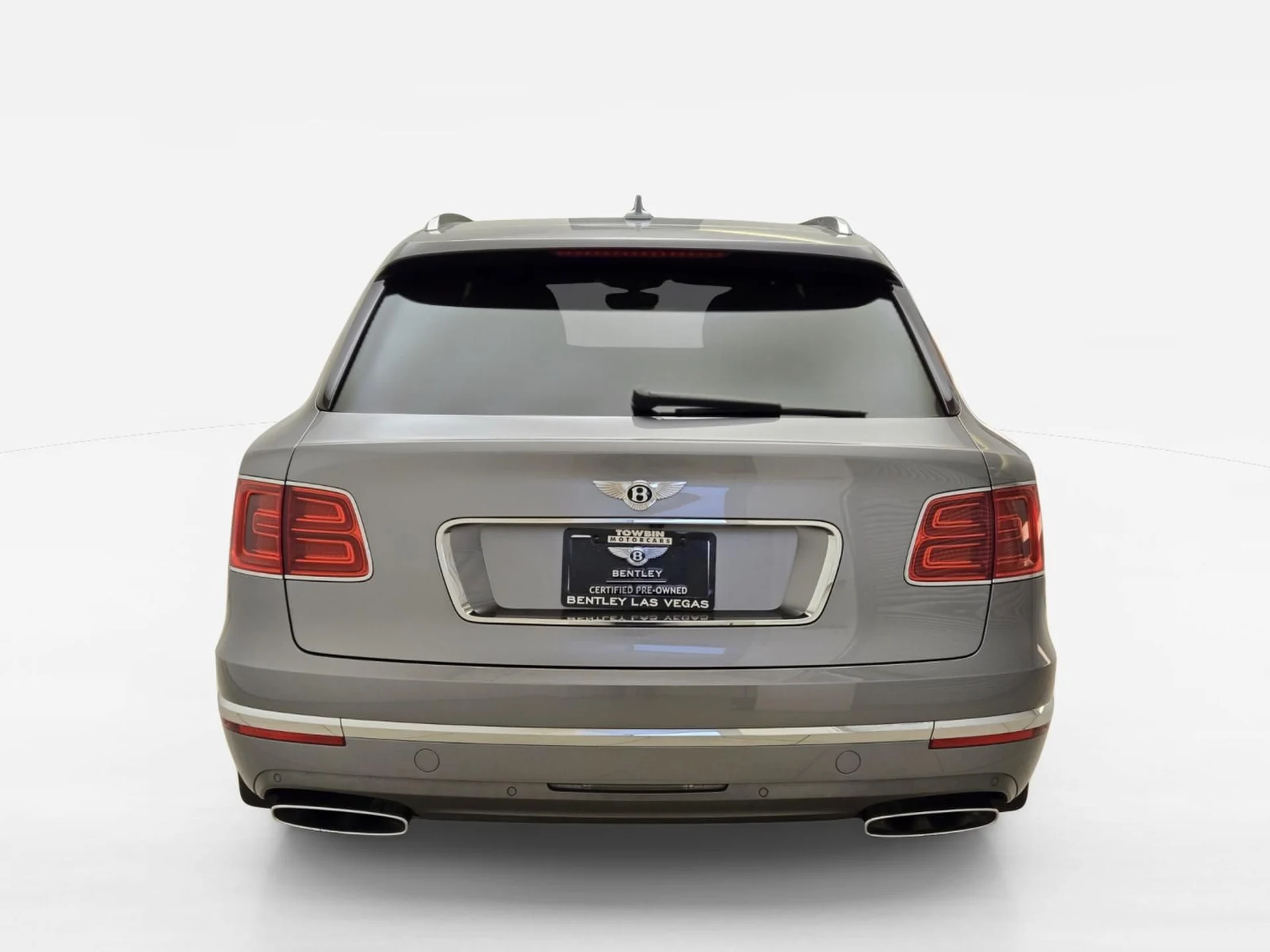 mph012_2573507078_Used_2018_Bentley_Bentayga_W12_1776837867_3cd4e02b00