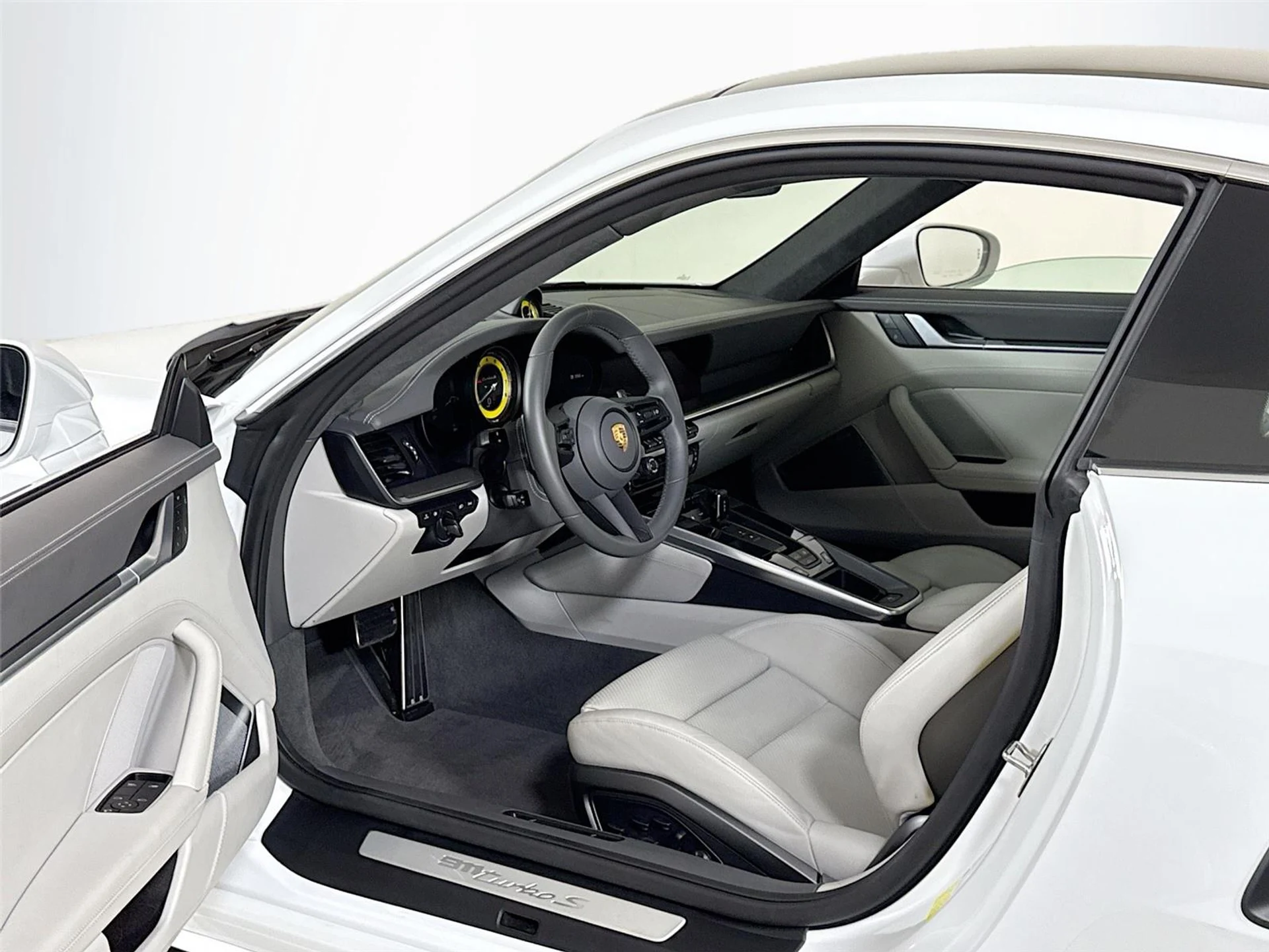 mph012_2579681972_5beed83c231f18253a0234e986b68549_679b3b56fc