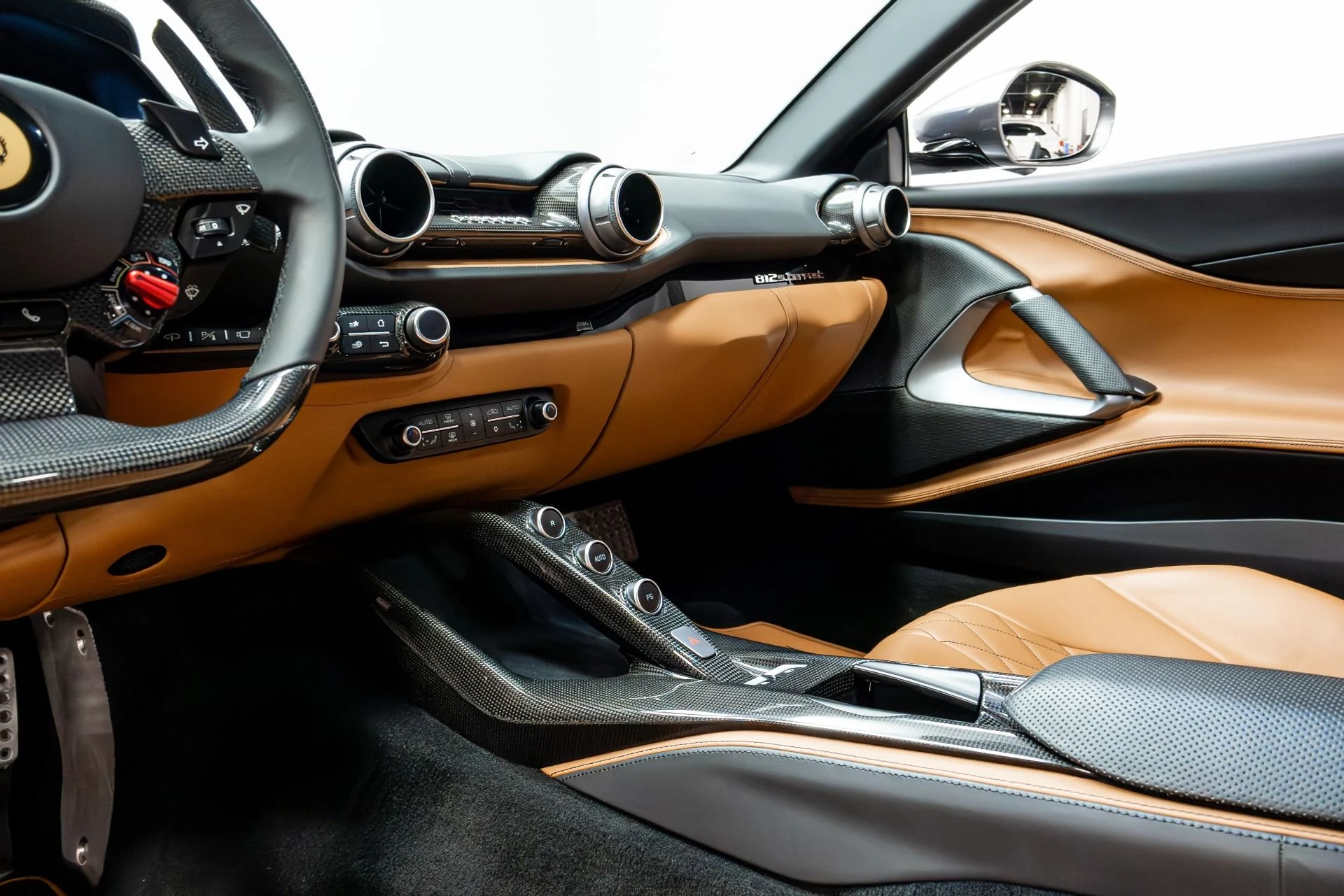 mph012_2581173558_Used_2020_Ferrari_812_Superfast_1777416323_3627b9145b